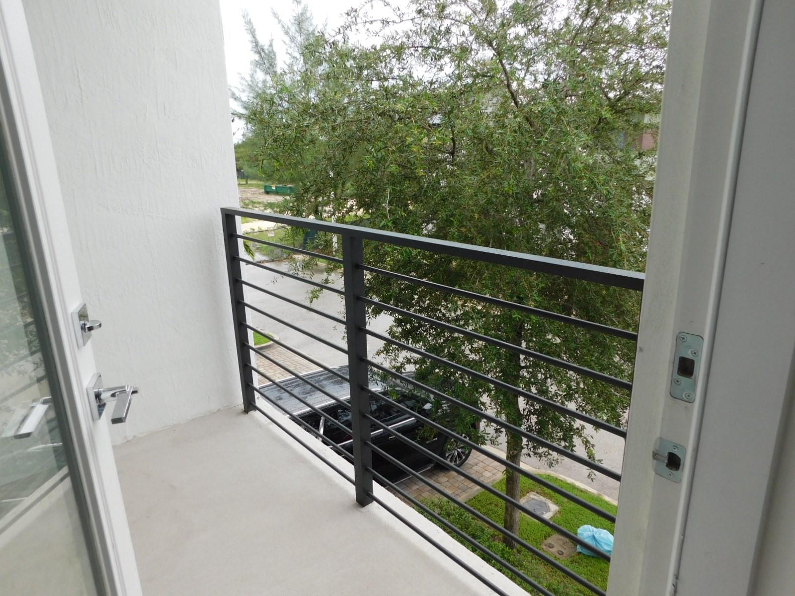 Strata At Plantation - Residential