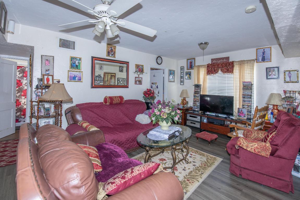 LAKE WORTH TOWN OF ADD 1 - Residential