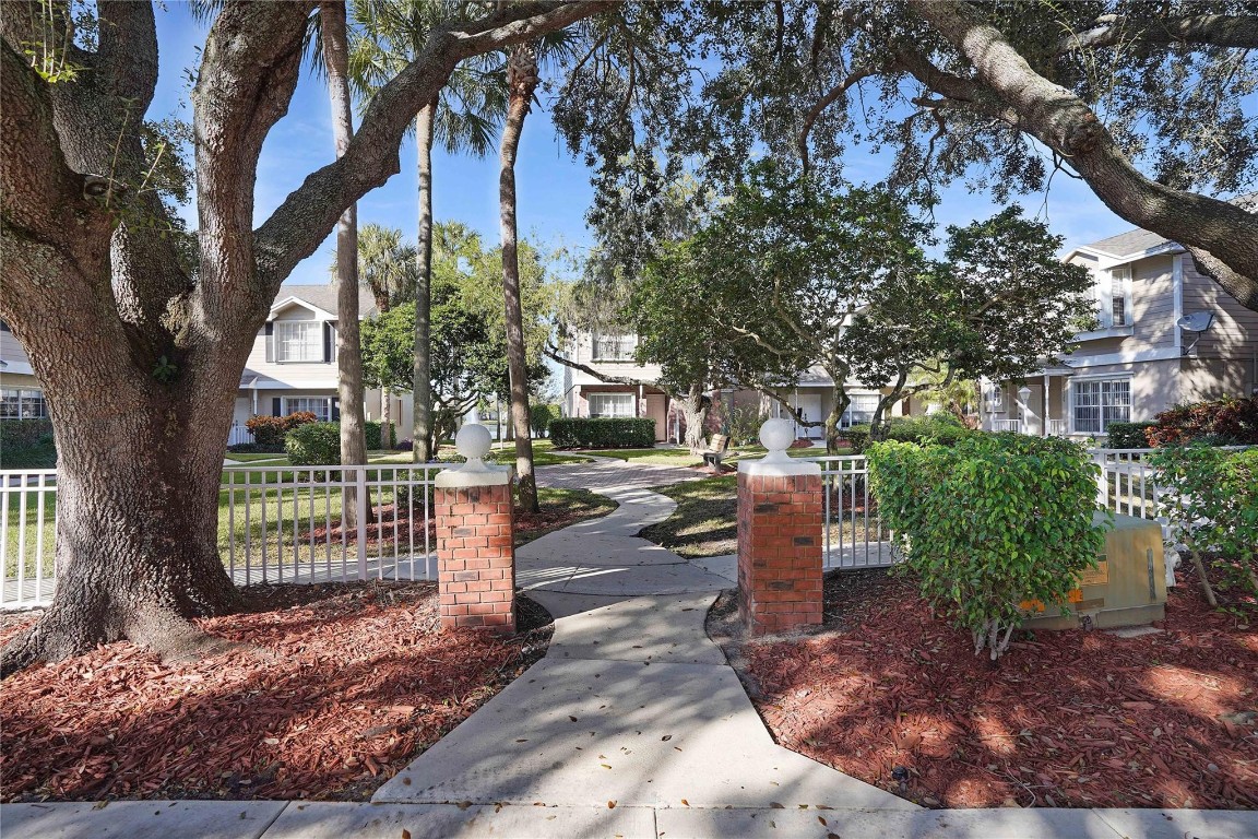 Colony Courts - Residential