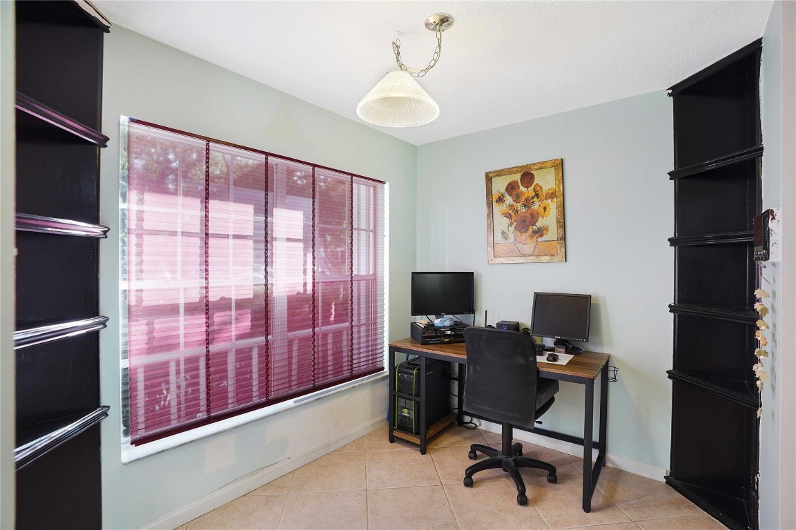 Colony Courts - Residential