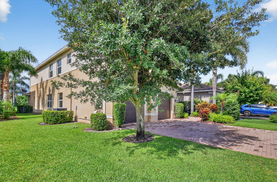 8110 Brigamar Isles Avenue