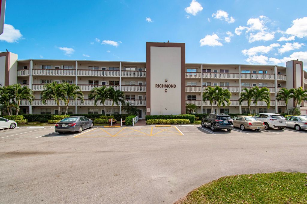 Photo of 220 Richmond C, Deerfield Beach, FL 33442 (MLS # R11163516)