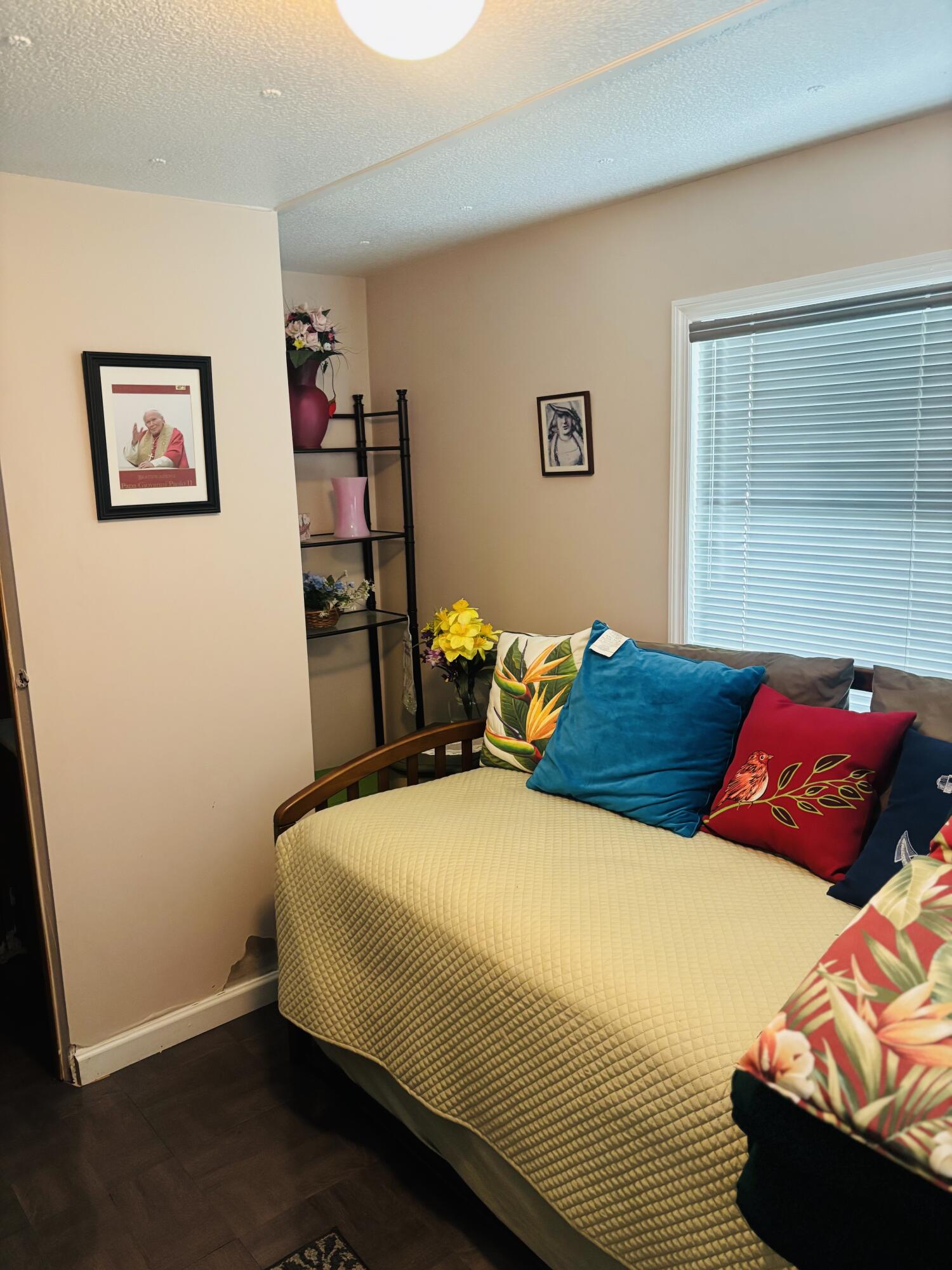 COLONIAL ESTATES INC MOBILE HOME PARK - Residential