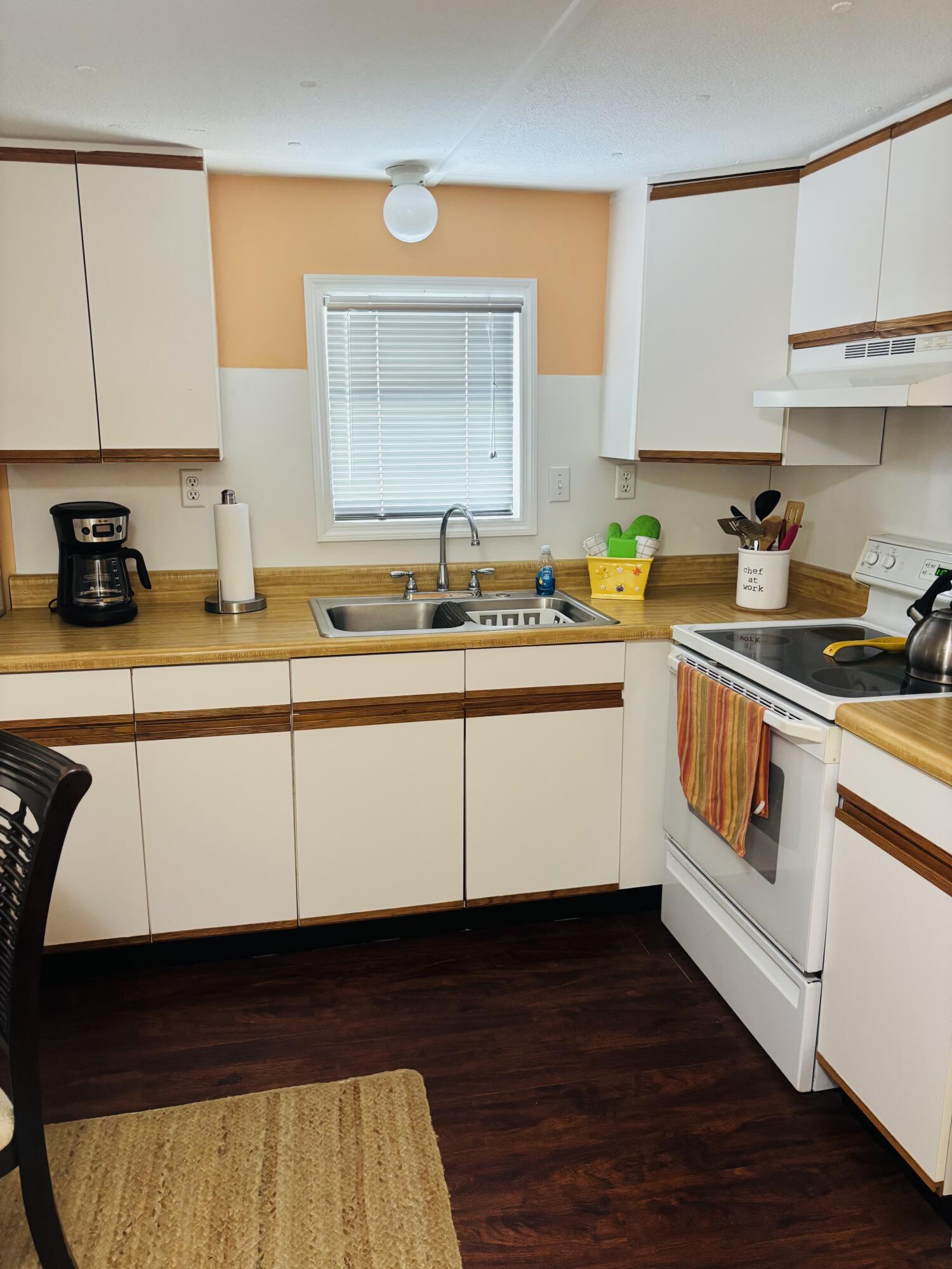 COLONIAL ESTATES INC MOBILE HOME PARK - Residential