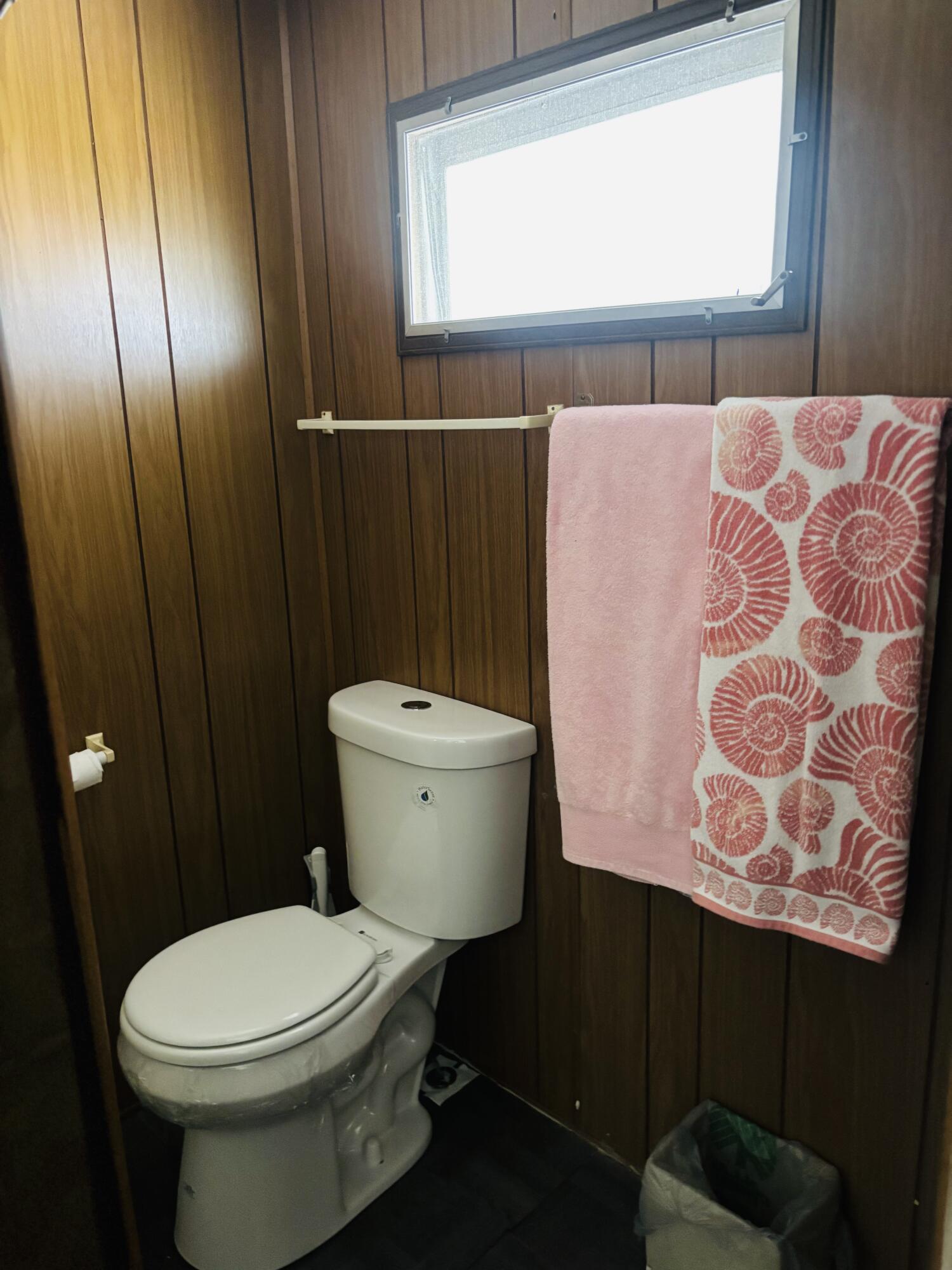 COLONIAL ESTATES INC MOBILE HOME PARK - Residential