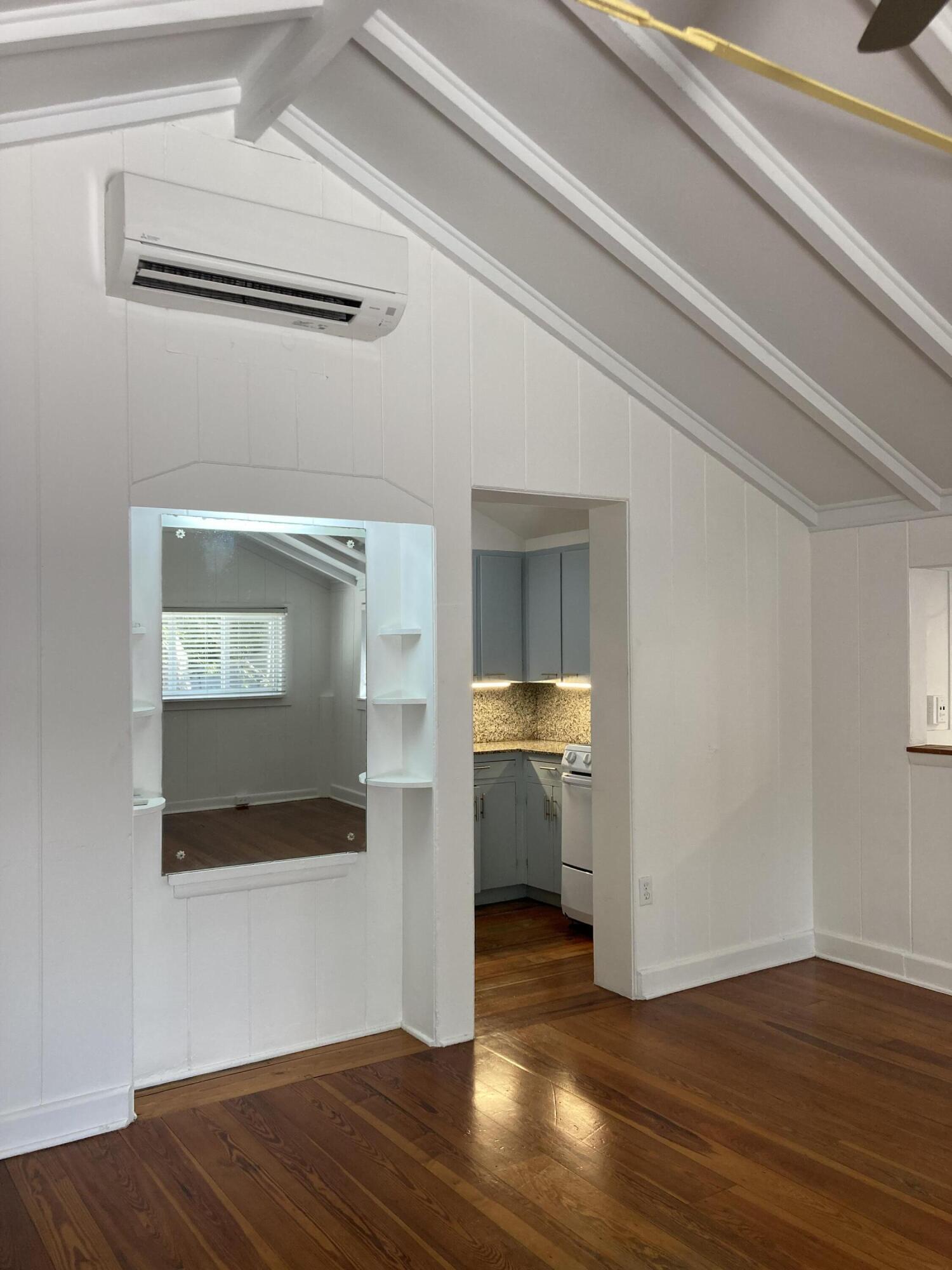 NORTHWOOD - Residential Lease