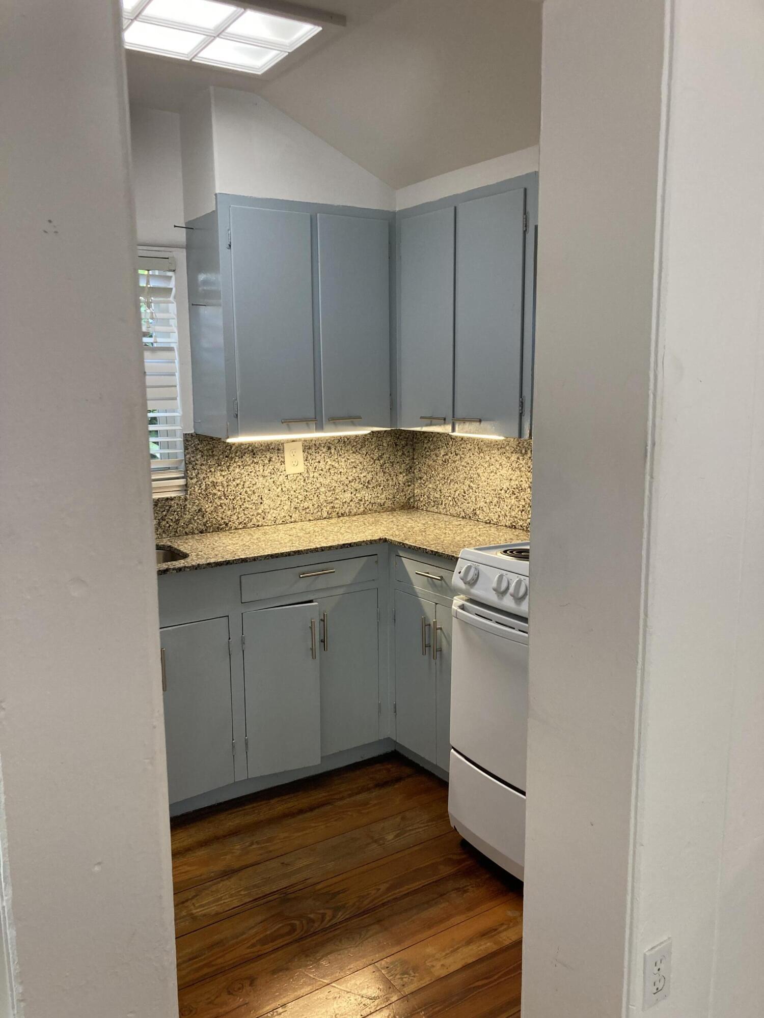 NORTHWOOD - Residential Lease