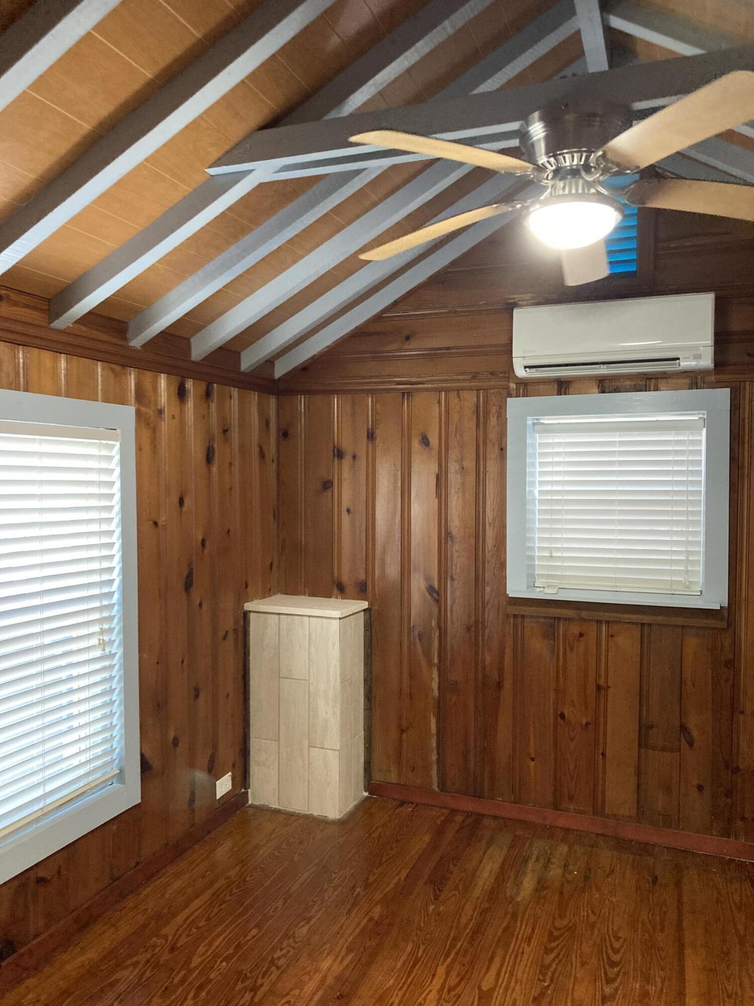 NORTHWOOD - Residential Lease