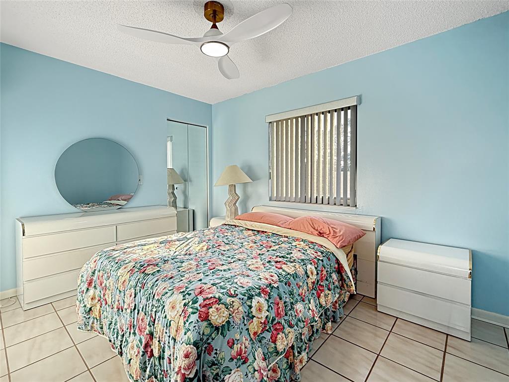 Pine Ridge Condo 03 South - Residential Lease