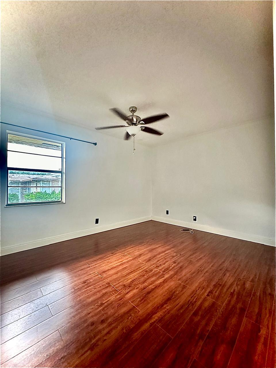 8801 W Sample Rd 4