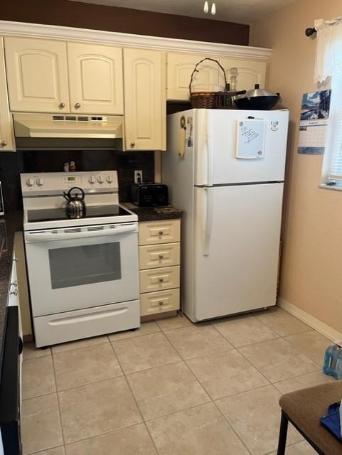 Meadowbrook Lakes - Residential