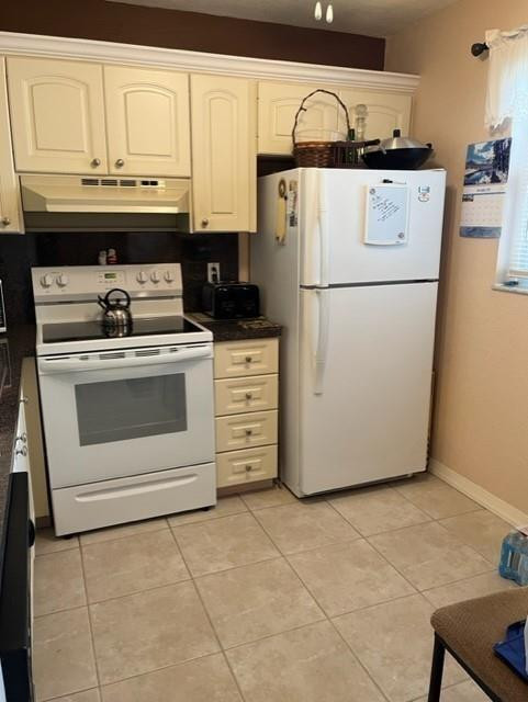 Meadowbrook Lakes - Residential