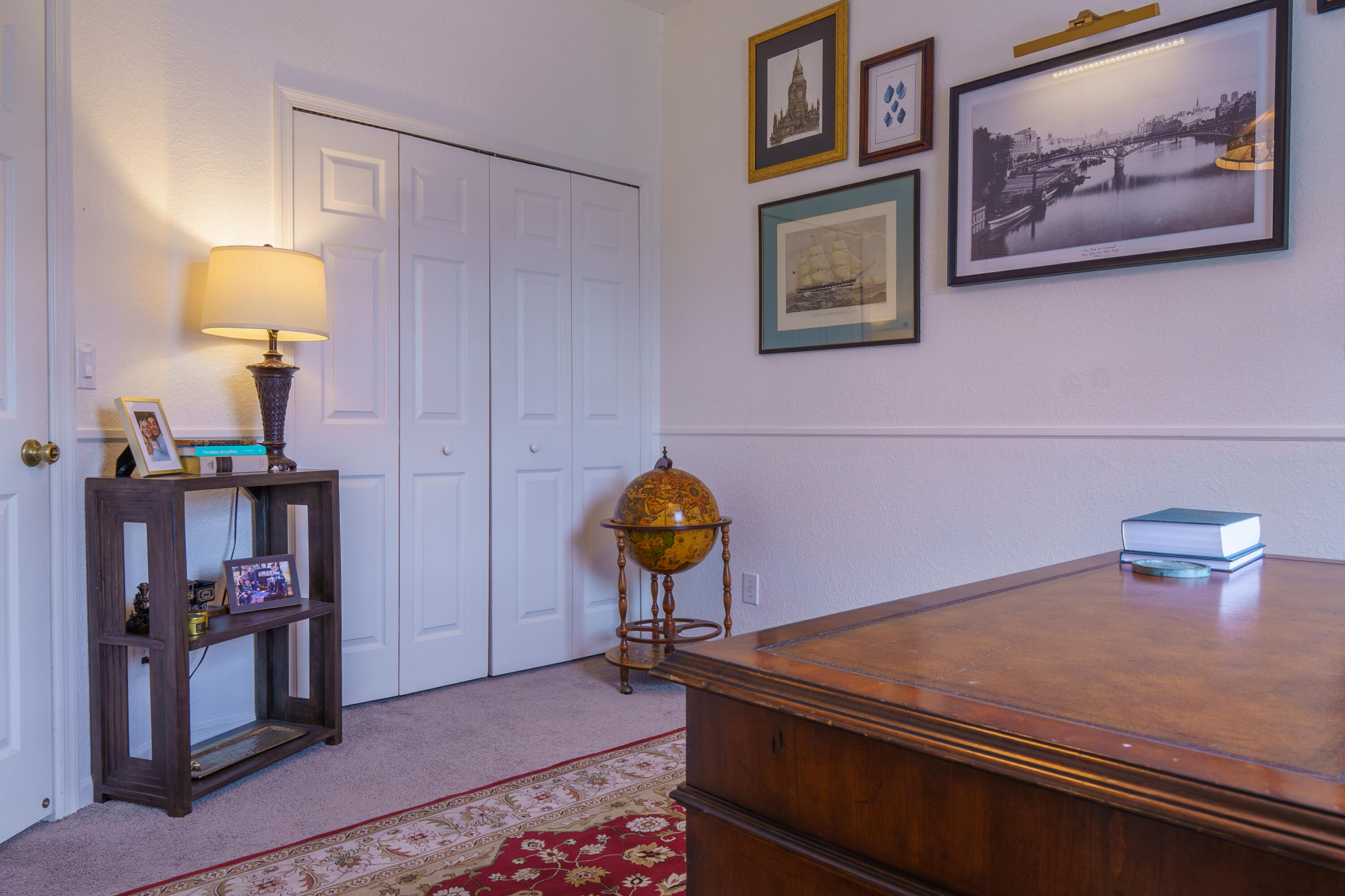 KENSINGTON MANOR - Residential