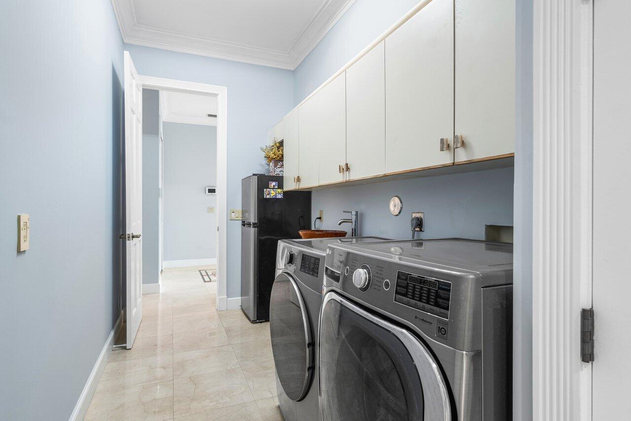 FAIRWAY ISLAND OF - Residential Lease