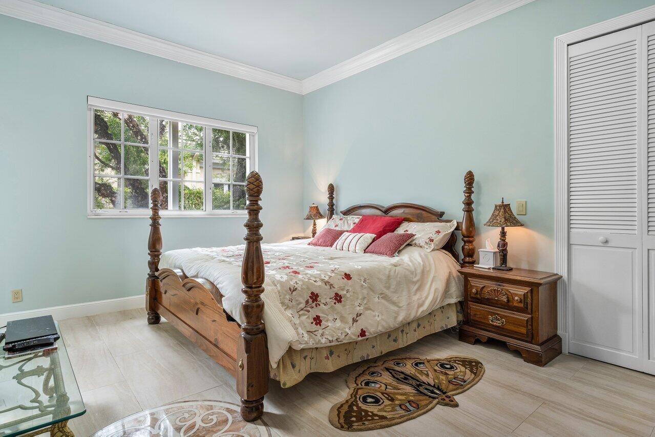 FAIRWAY ISLAND OF - Residential Lease