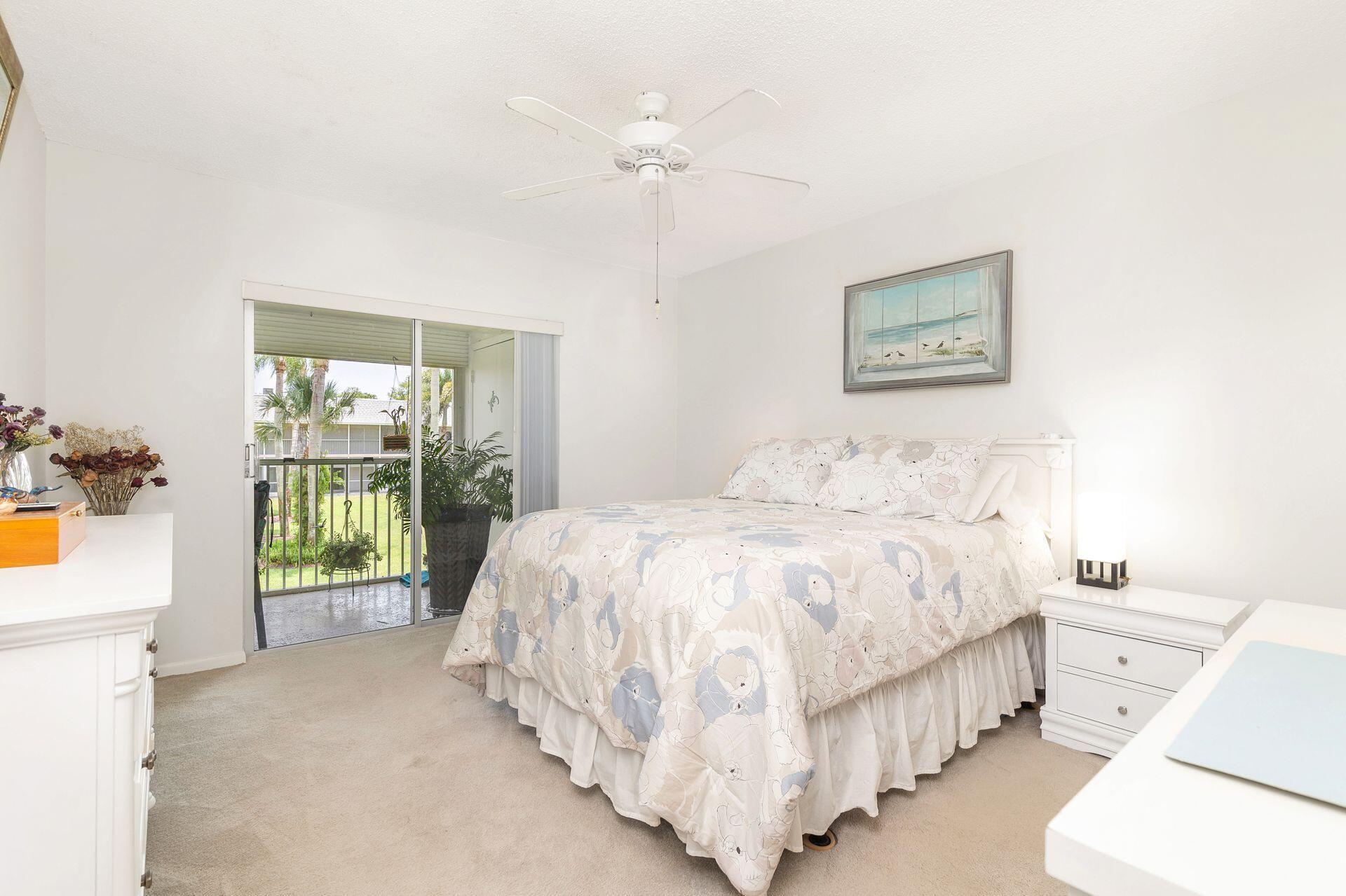 18081 SE Country Club Drive 98-10