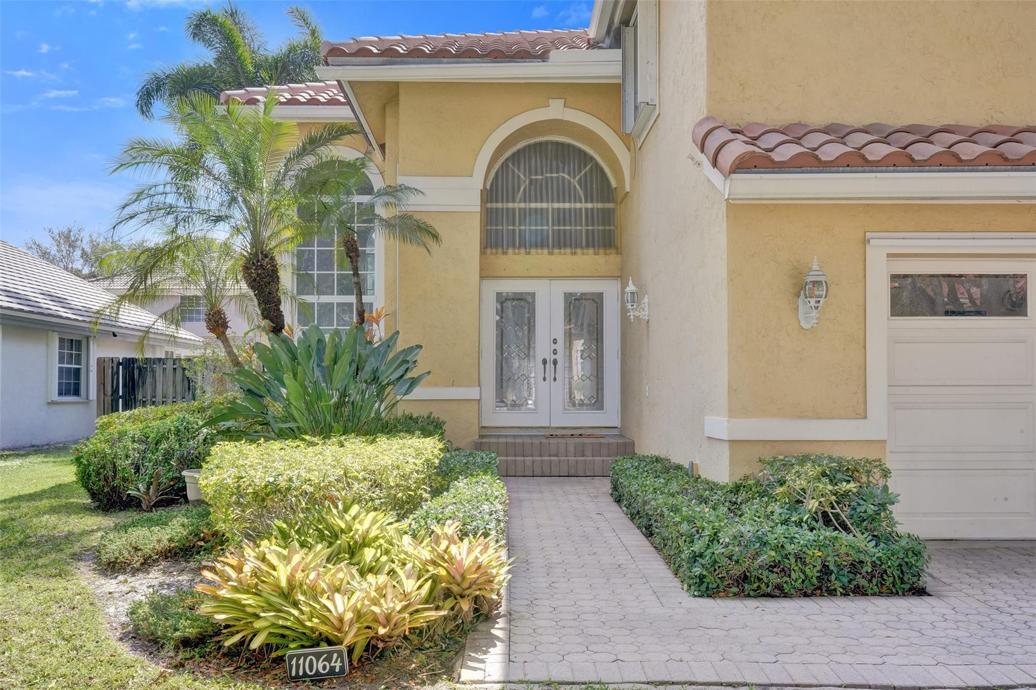 Embassy Lakes Ph II 141-4 - Residential