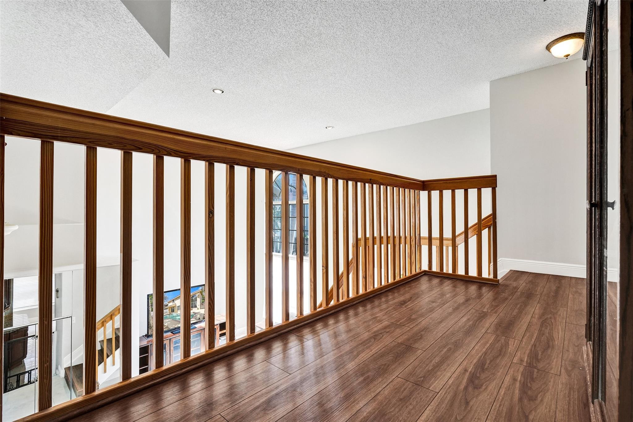 Embassy Lakes Ph II 141-4 - Residential