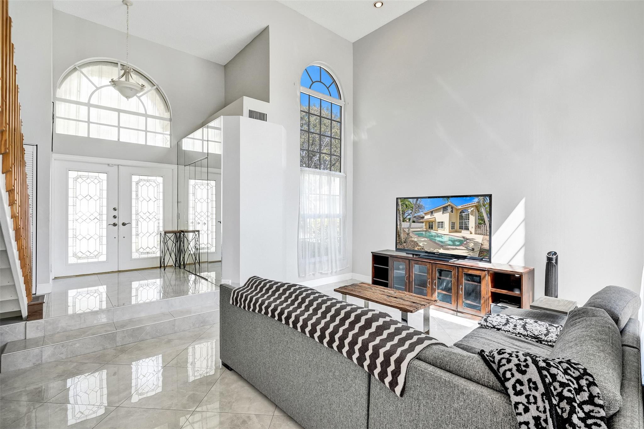 Embassy Lakes Ph II 141-4 - Residential