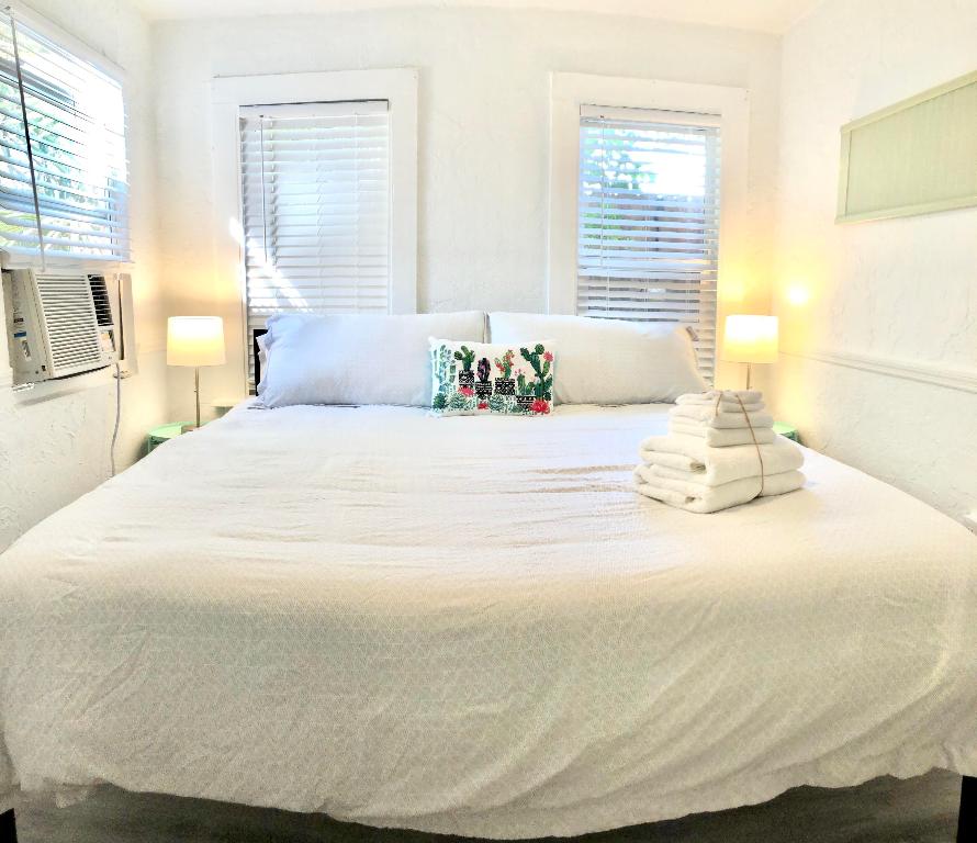 LAKE WORTH TOWN OF - Residential Income