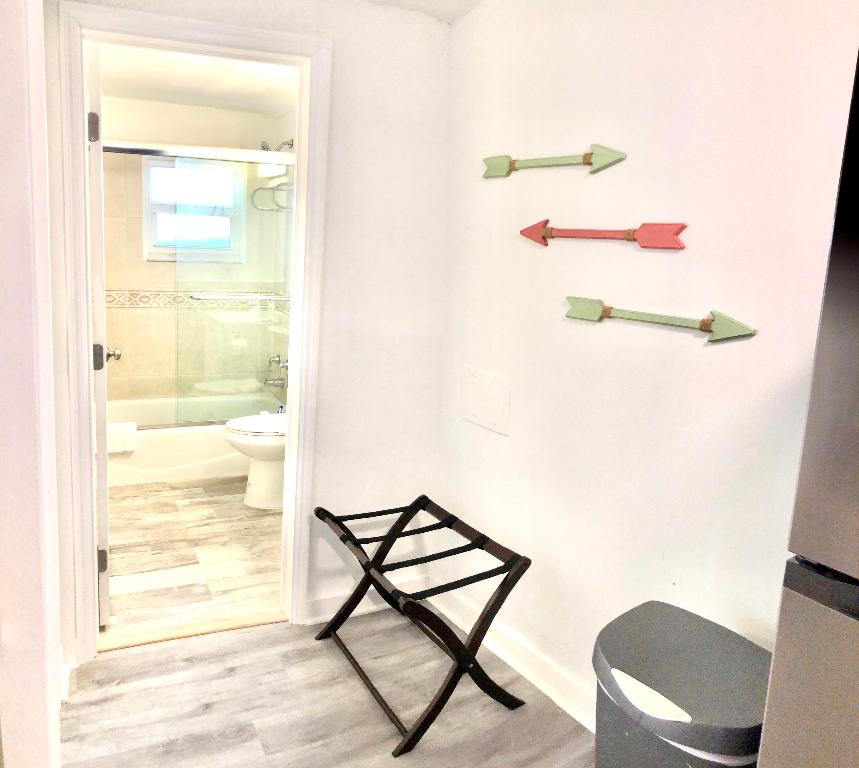 LAKE WORTH TOWN OF - Residential Income