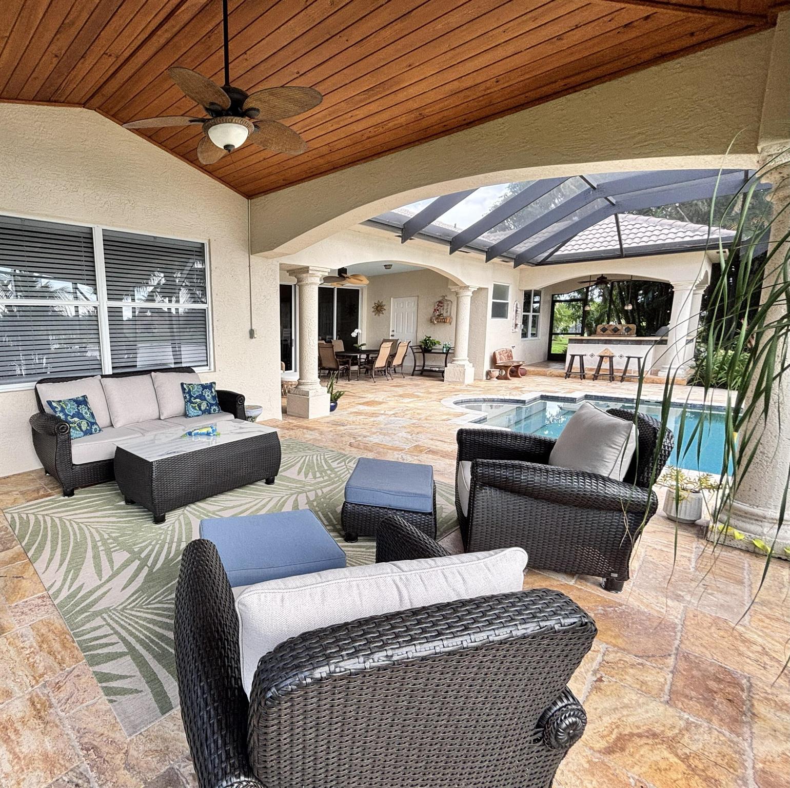SAWGRASS LAKES PHASE 4 - Residential