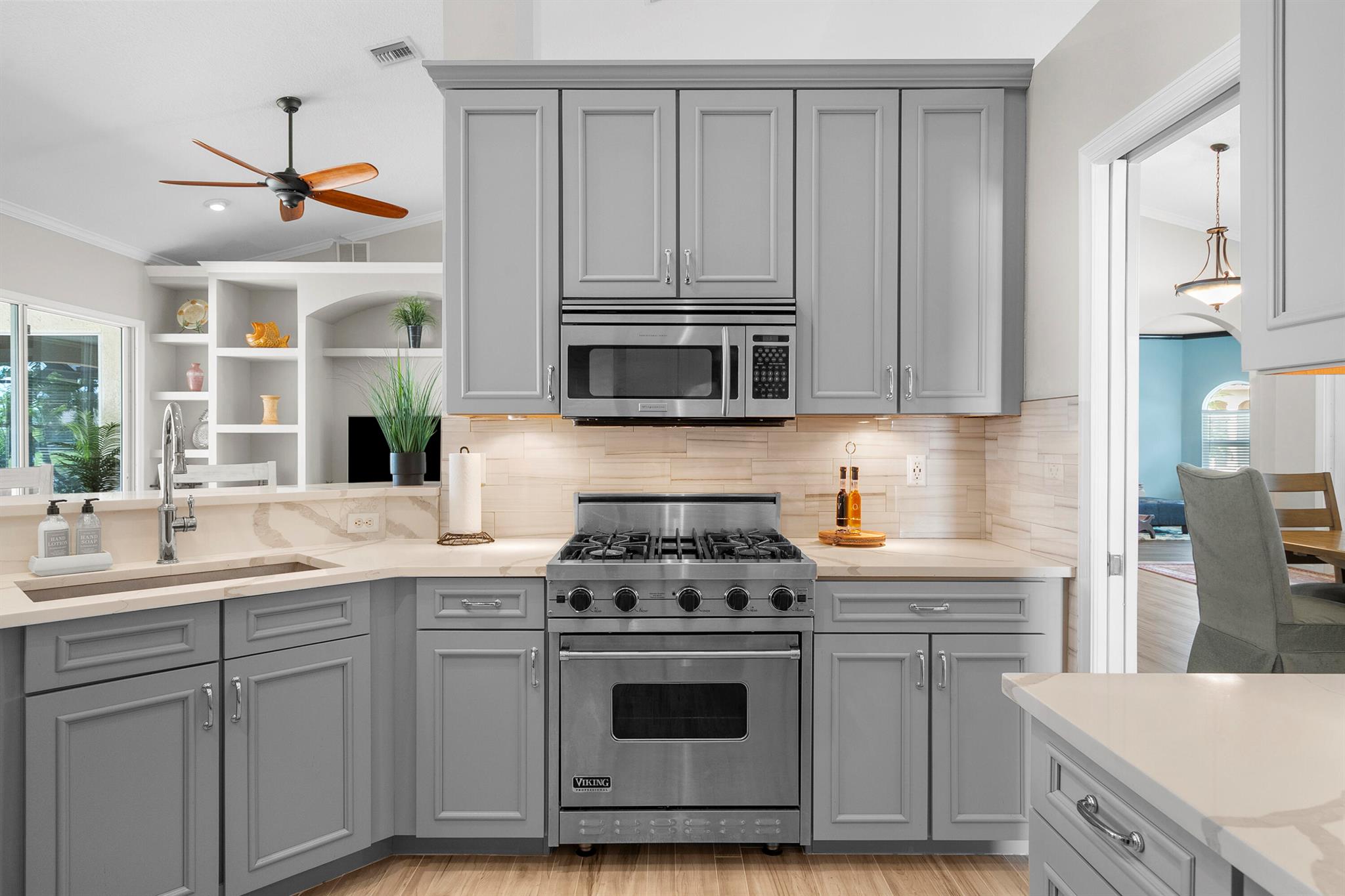 SAWGRASS LAKES PHASE 4 - Residential