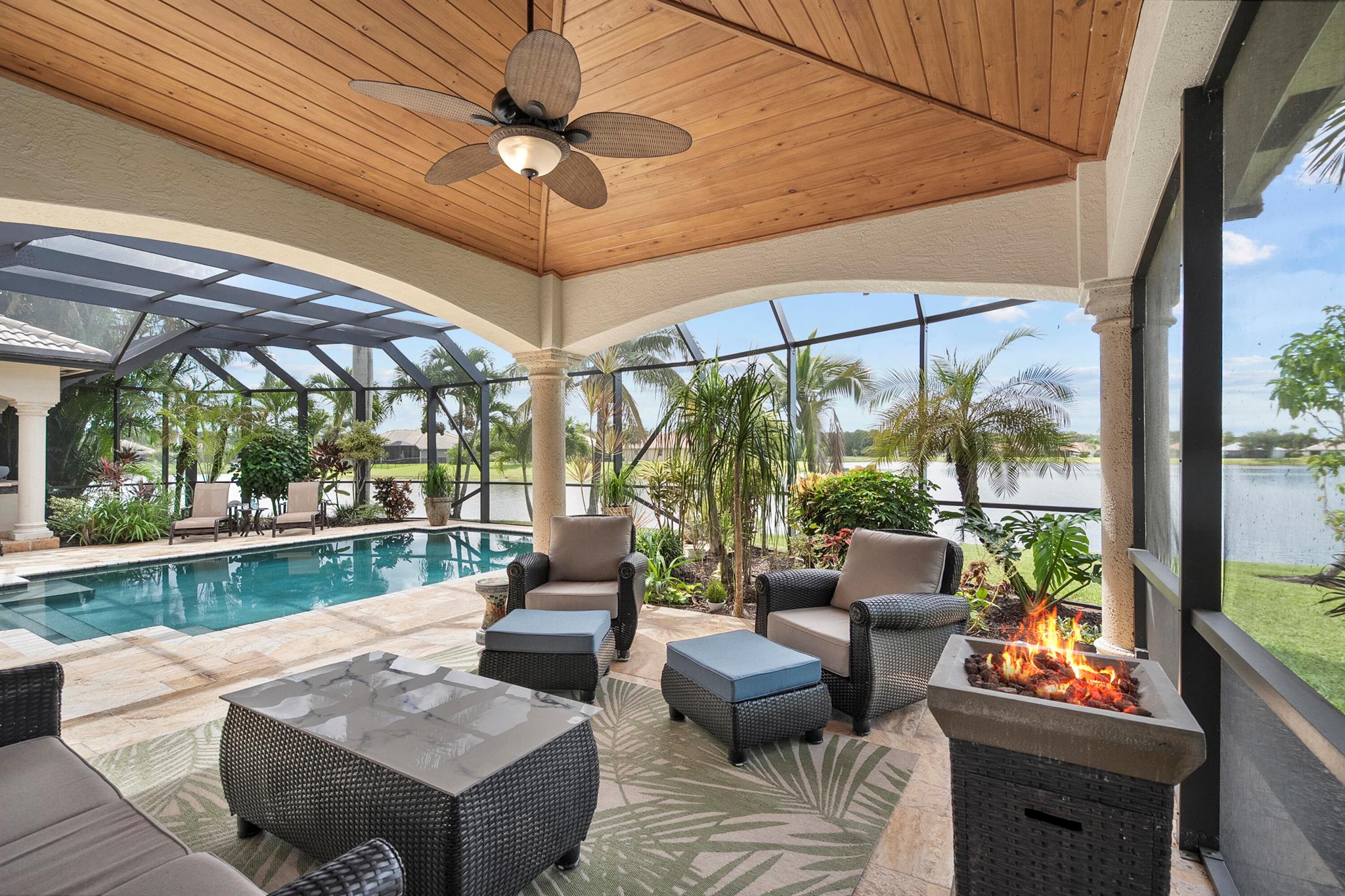 SAWGRASS LAKES PHASE 4 - Residential