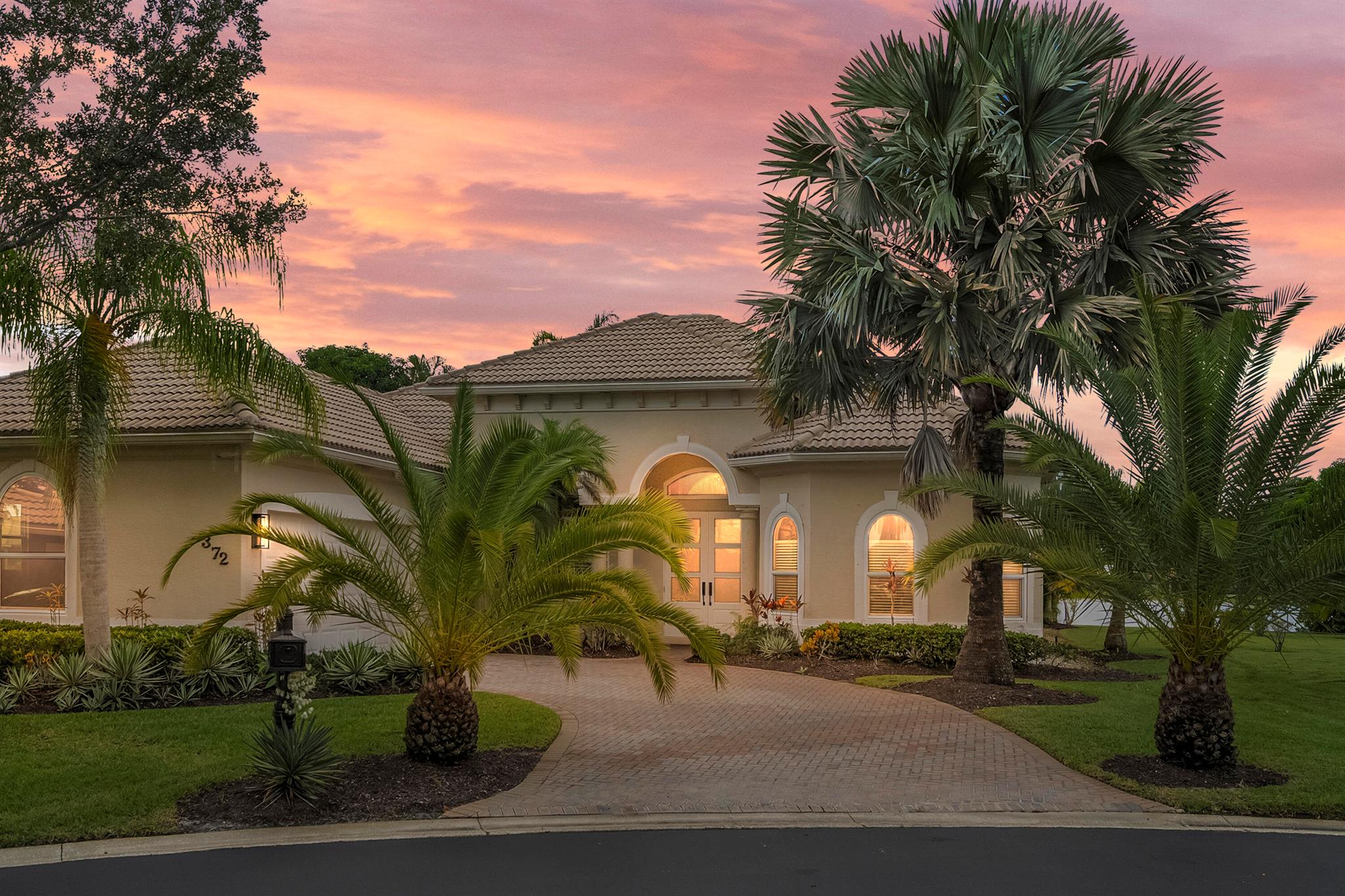 SAWGRASS LAKES PHASE 4 - Residential