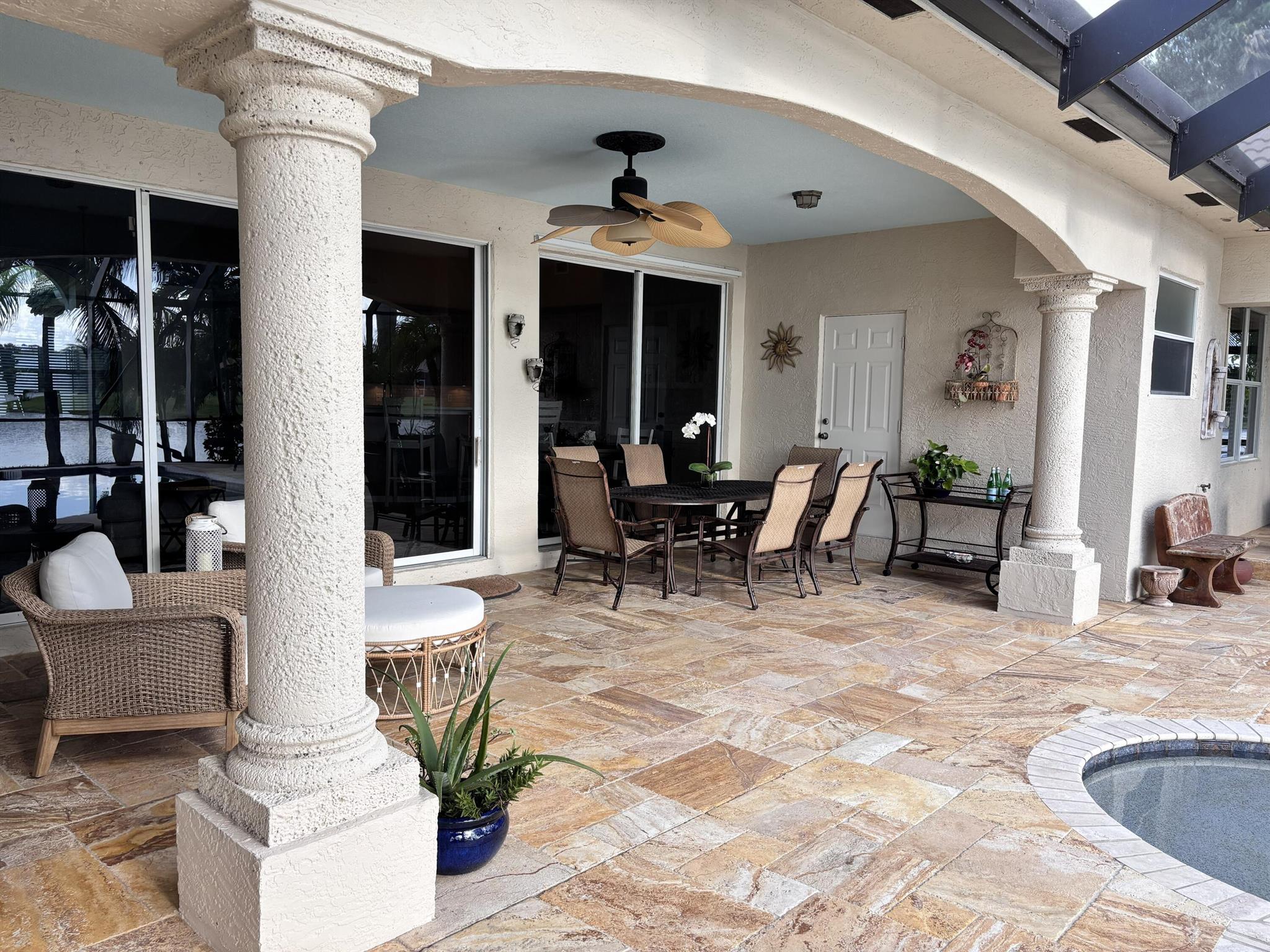SAWGRASS LAKES PHASE 4 - Residential