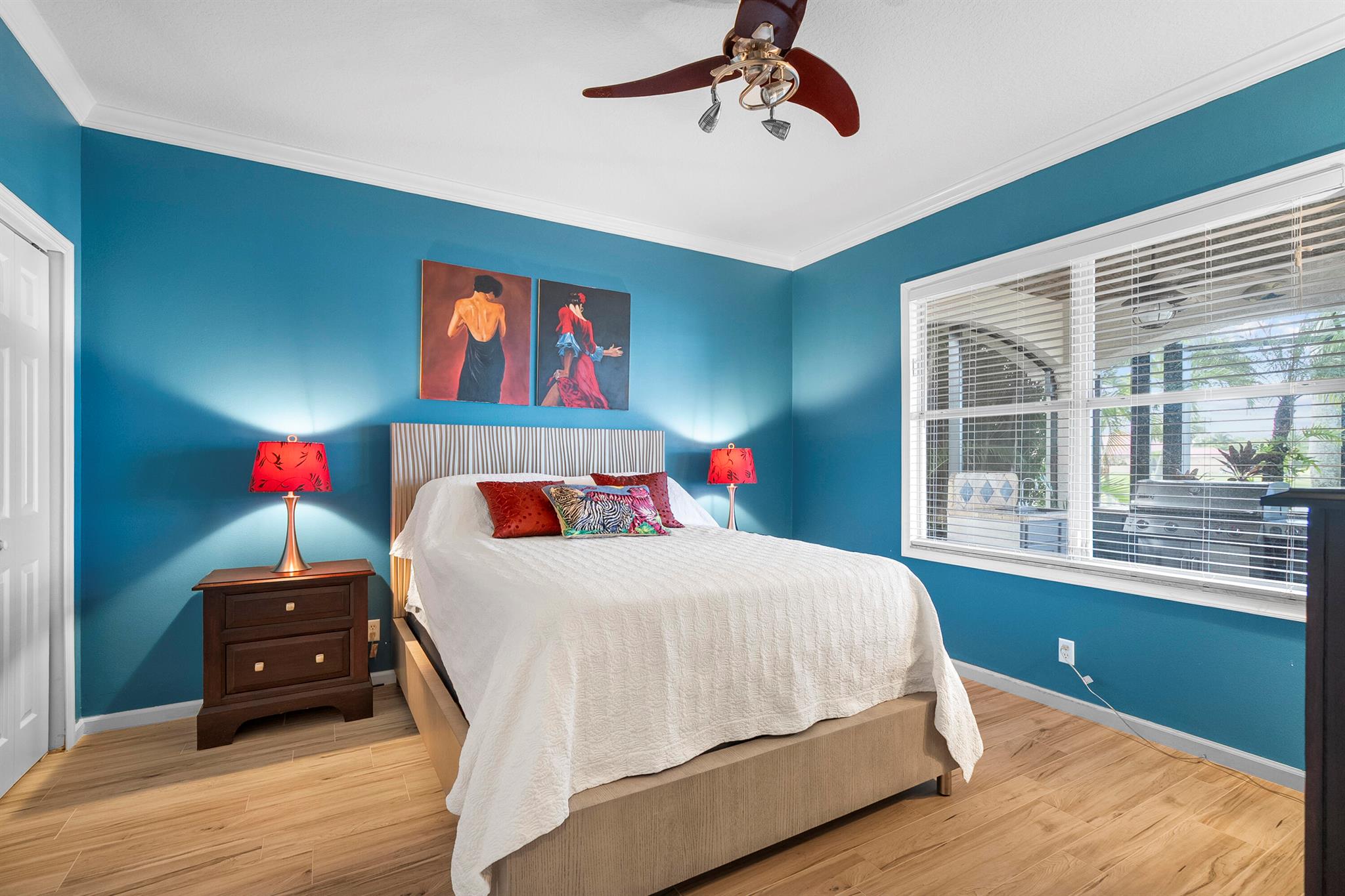 SAWGRASS LAKES PHASE 4 - Residential