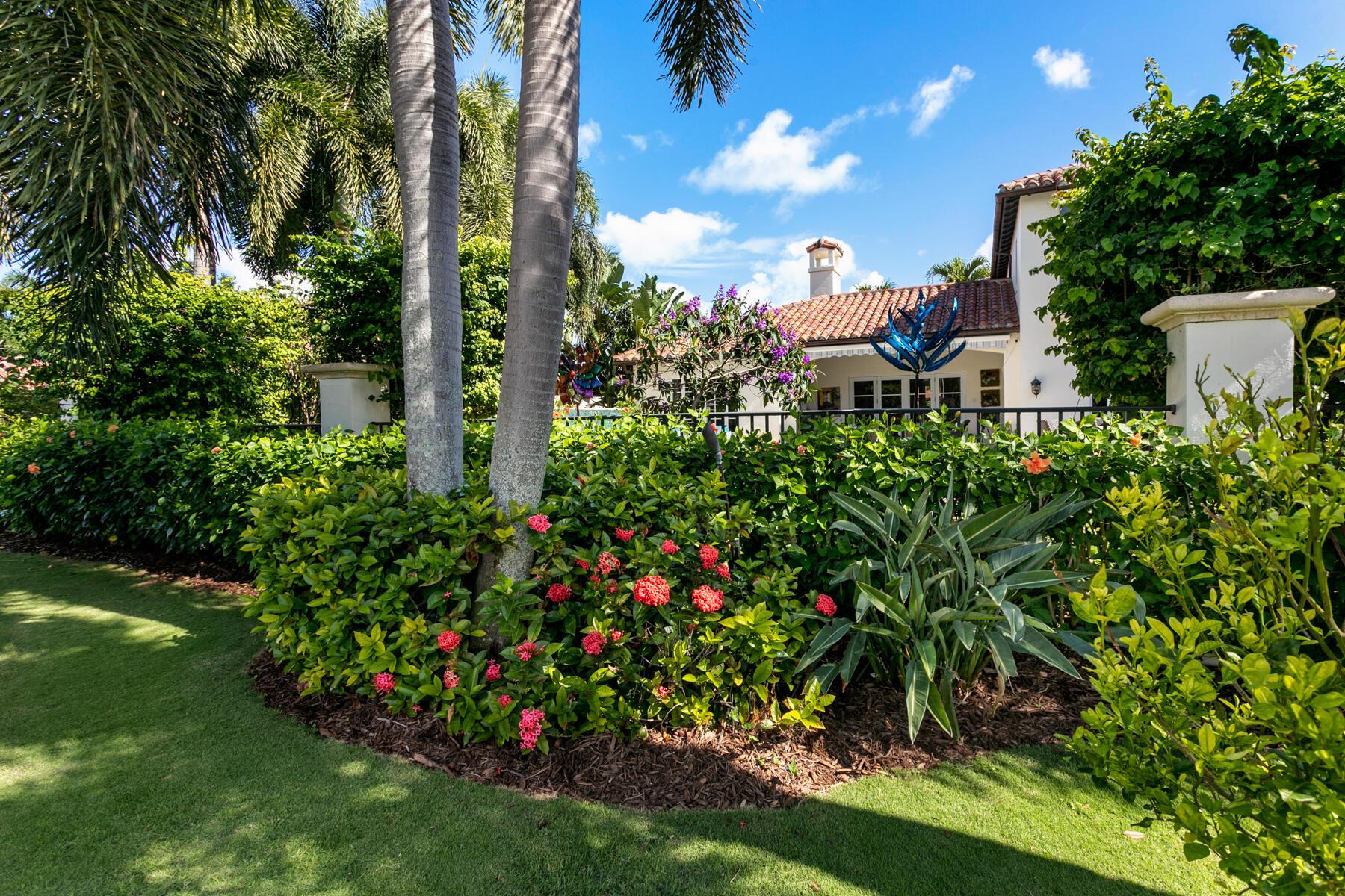 RITZ CARLTON GOLF CLUB & - Residential