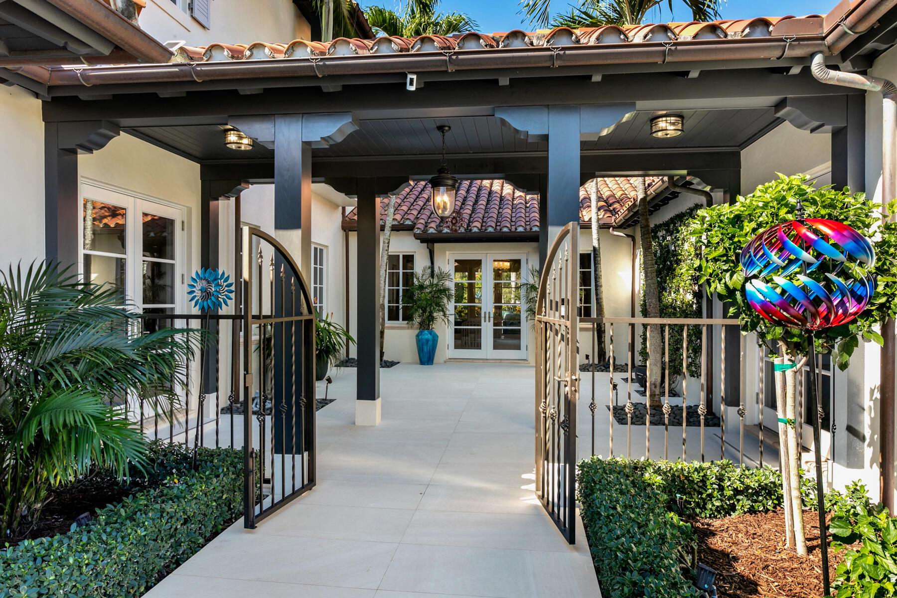 RITZ CARLTON GOLF CLUB & - Residential