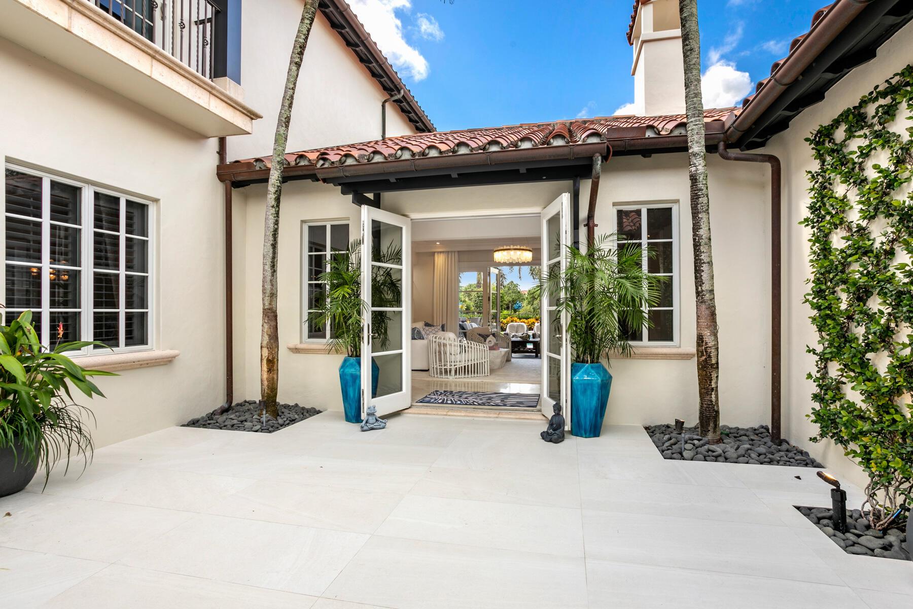 RITZ CARLTON GOLF CLUB & - Residential