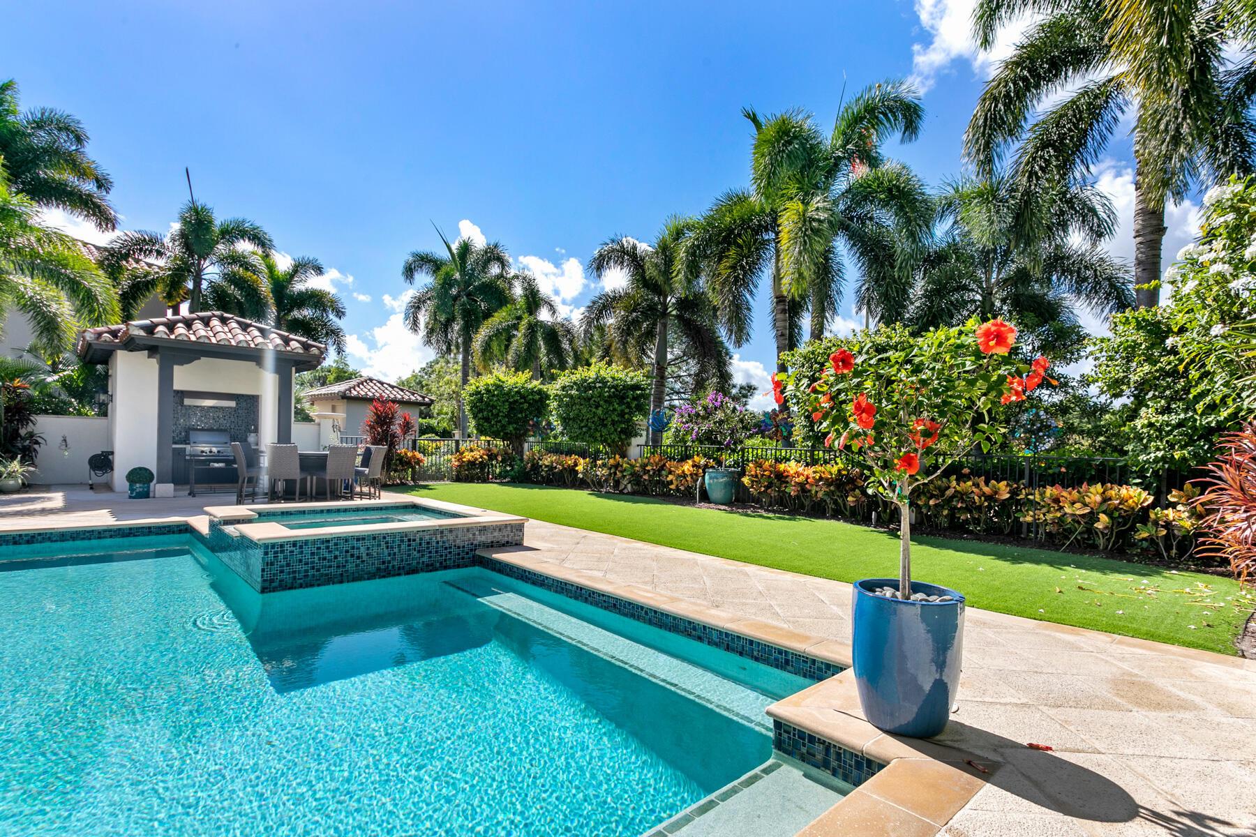 RITZ CARLTON GOLF CLUB & - Residential