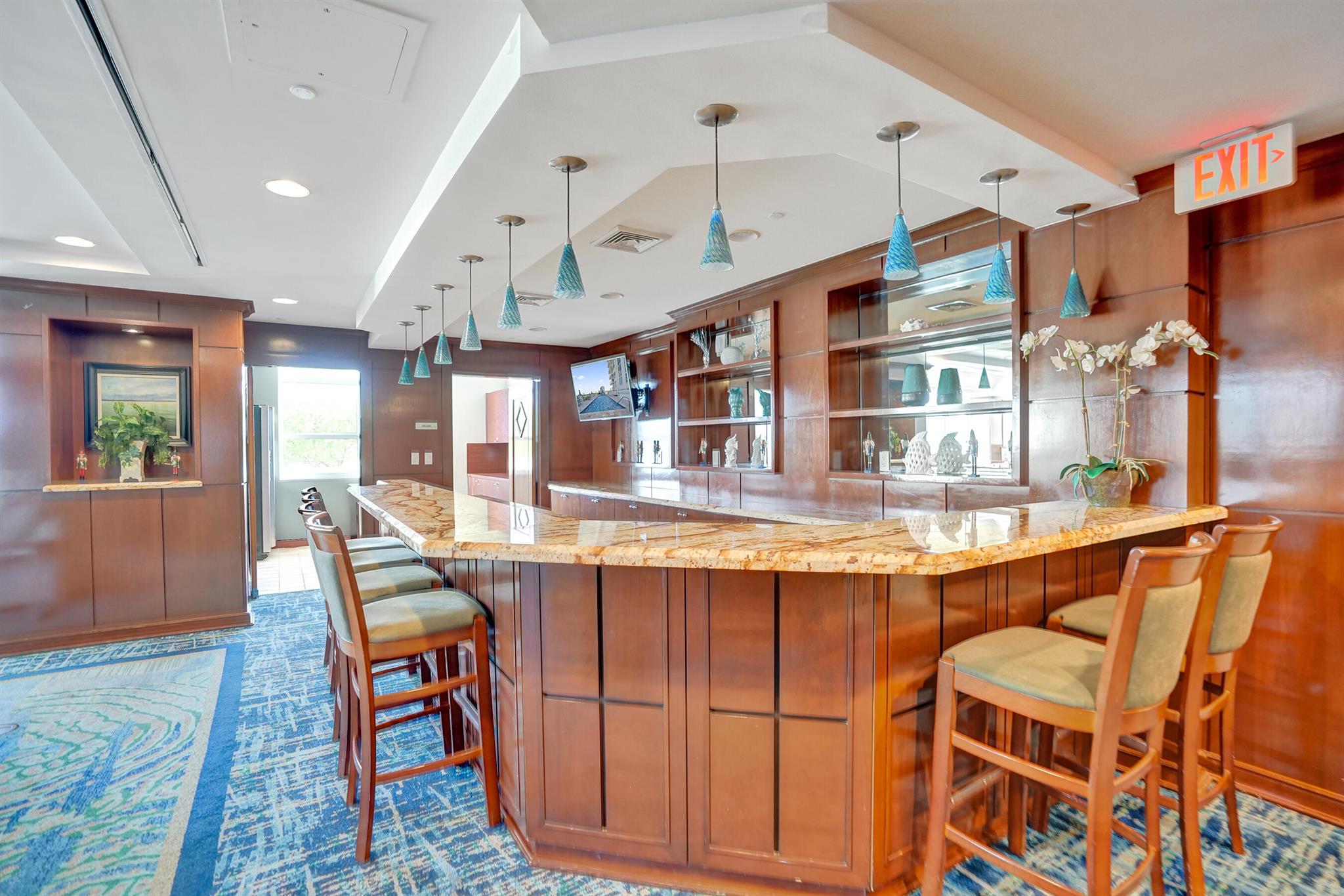 PORT CONDO - Residential