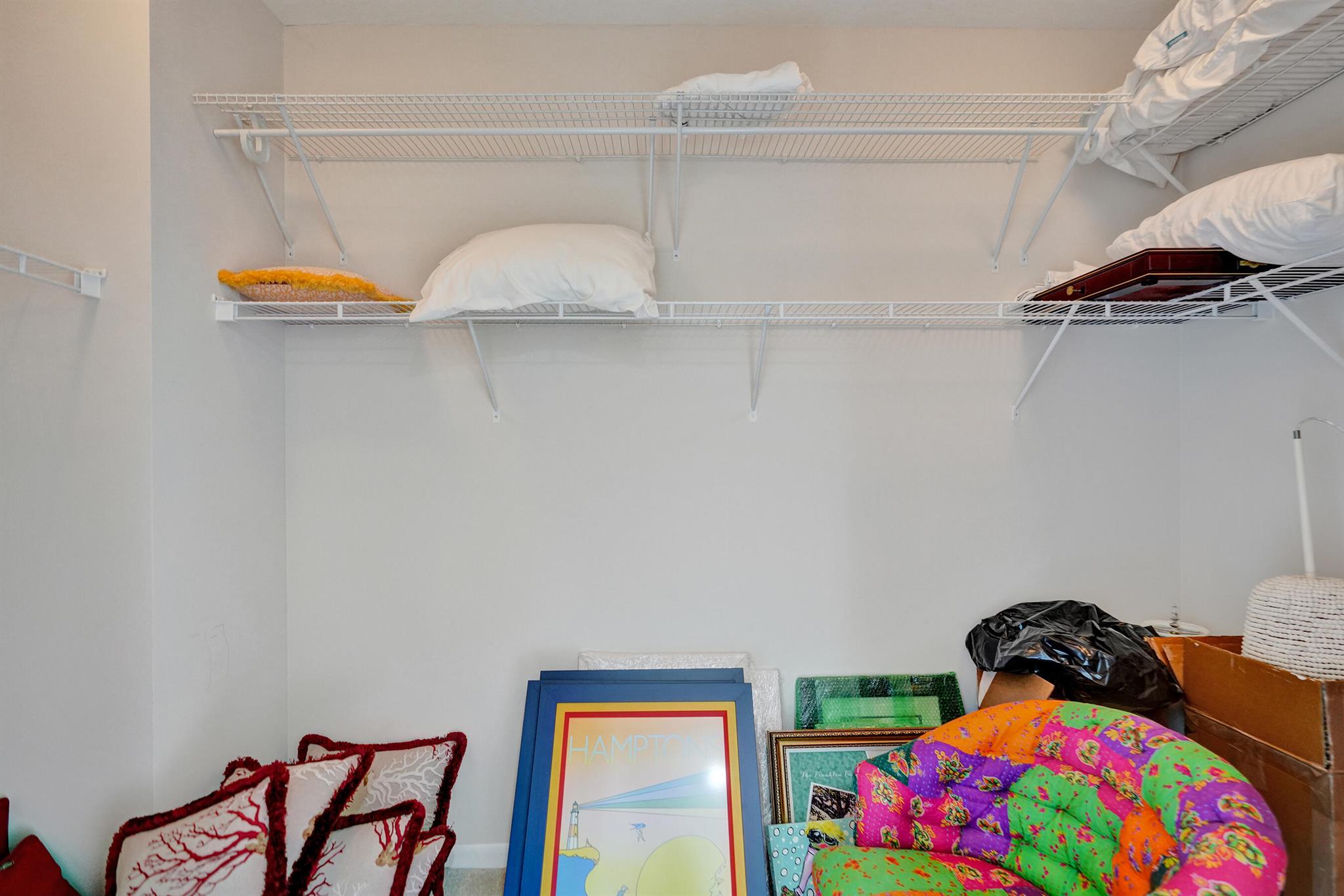 PORT CONDO - Residential