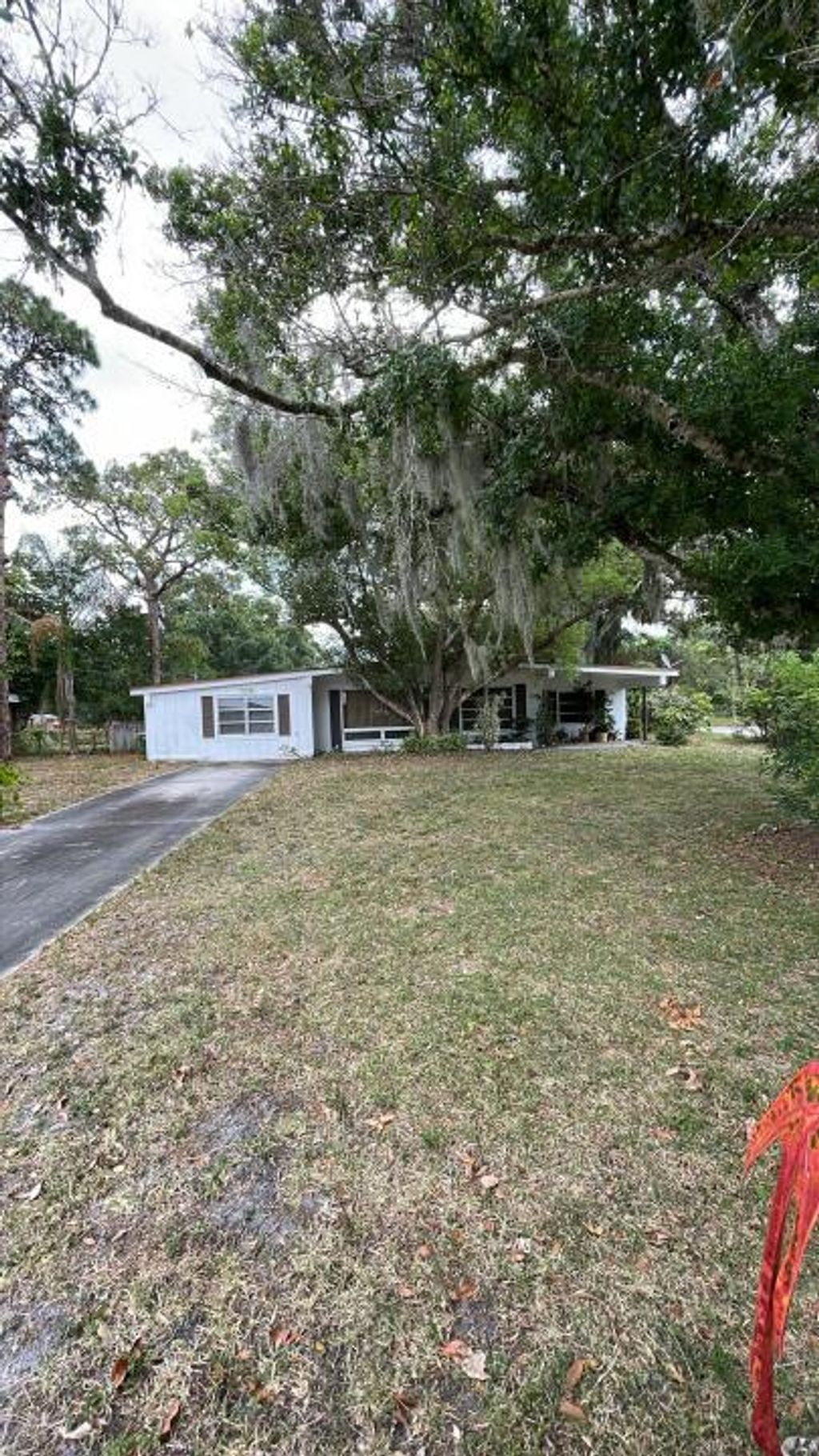 Photo of 2112 S 31st Street, Fort Pierce, FL 34947 (MLS # R10987561)