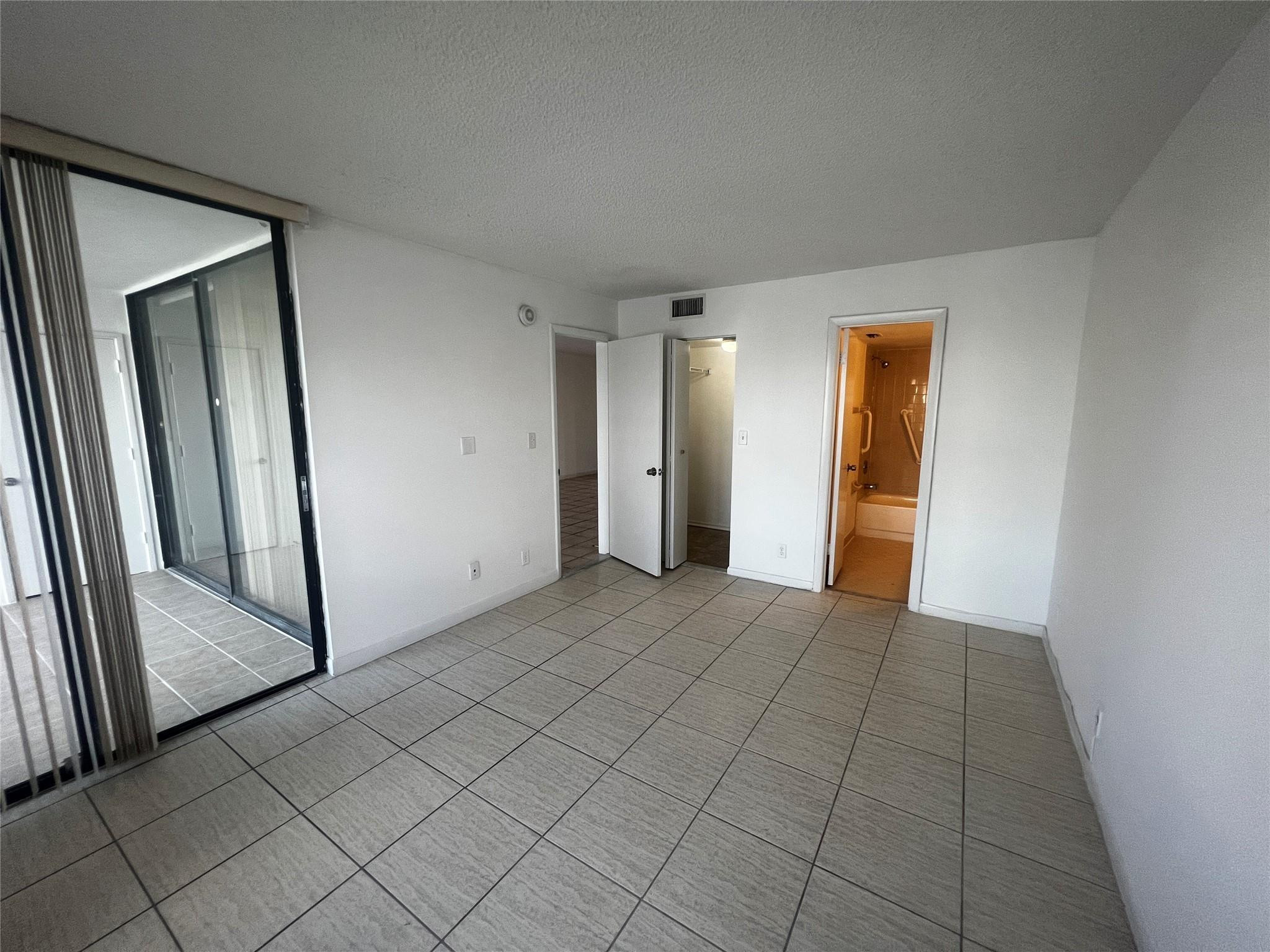 Lake Pointe Condo Four - Residential Lease