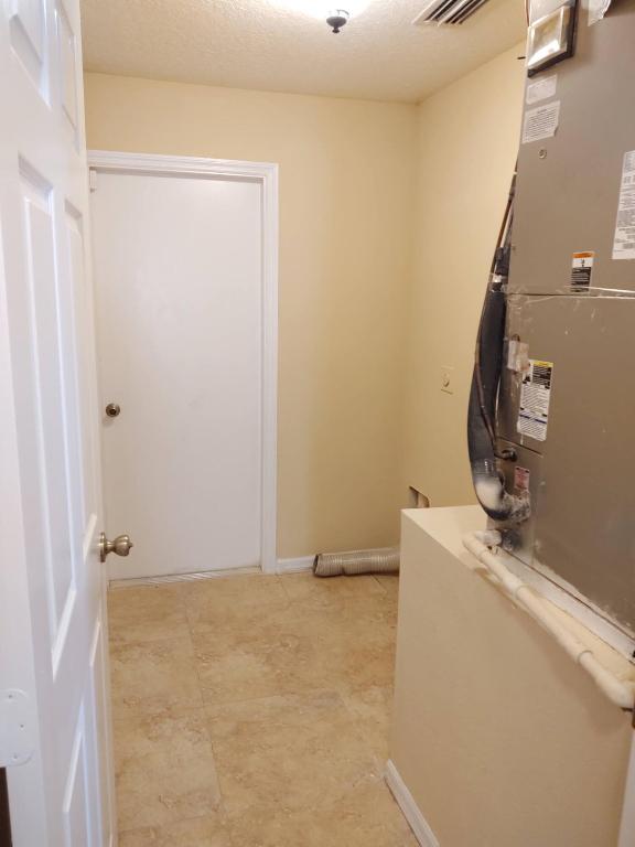 PORT ST LUCIE-SECTION 08 - Residential