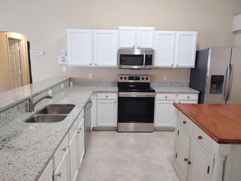 PORT ST LUCIE-SECTION 08 - Residential