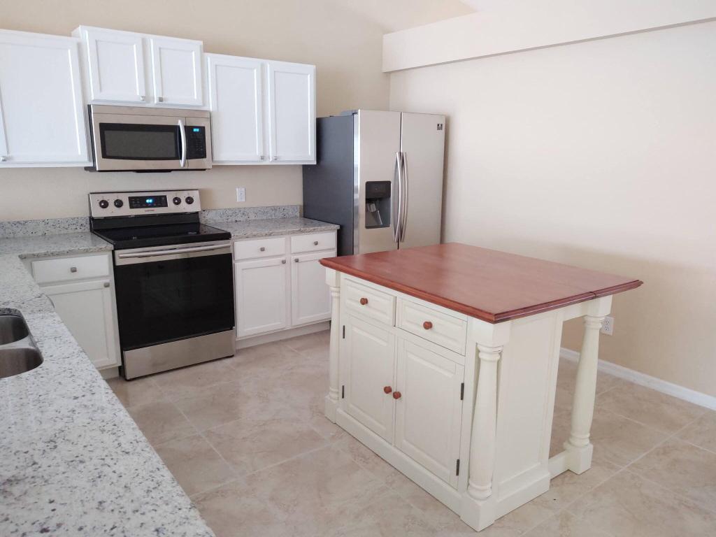 PORT ST LUCIE-SECTION 08 - Residential