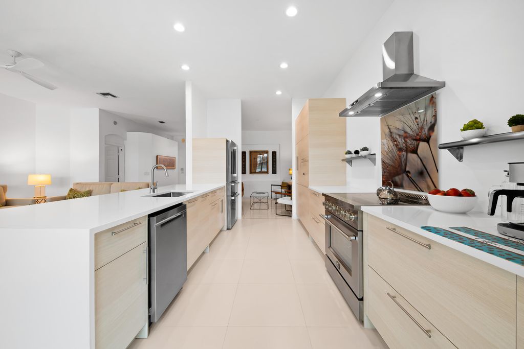 Photo of 7825 Aberdeen Lakes Drive, Boynton Beach, FL 33472 (MLS # B26010823)