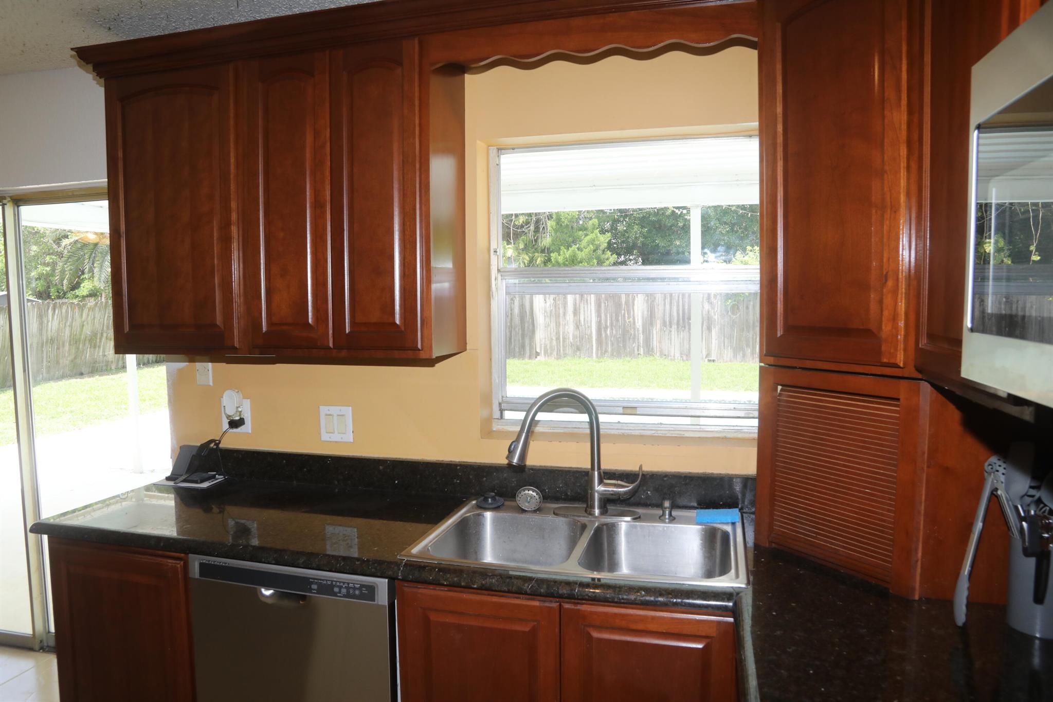 RIVER PARK UNIT 7 - Residential