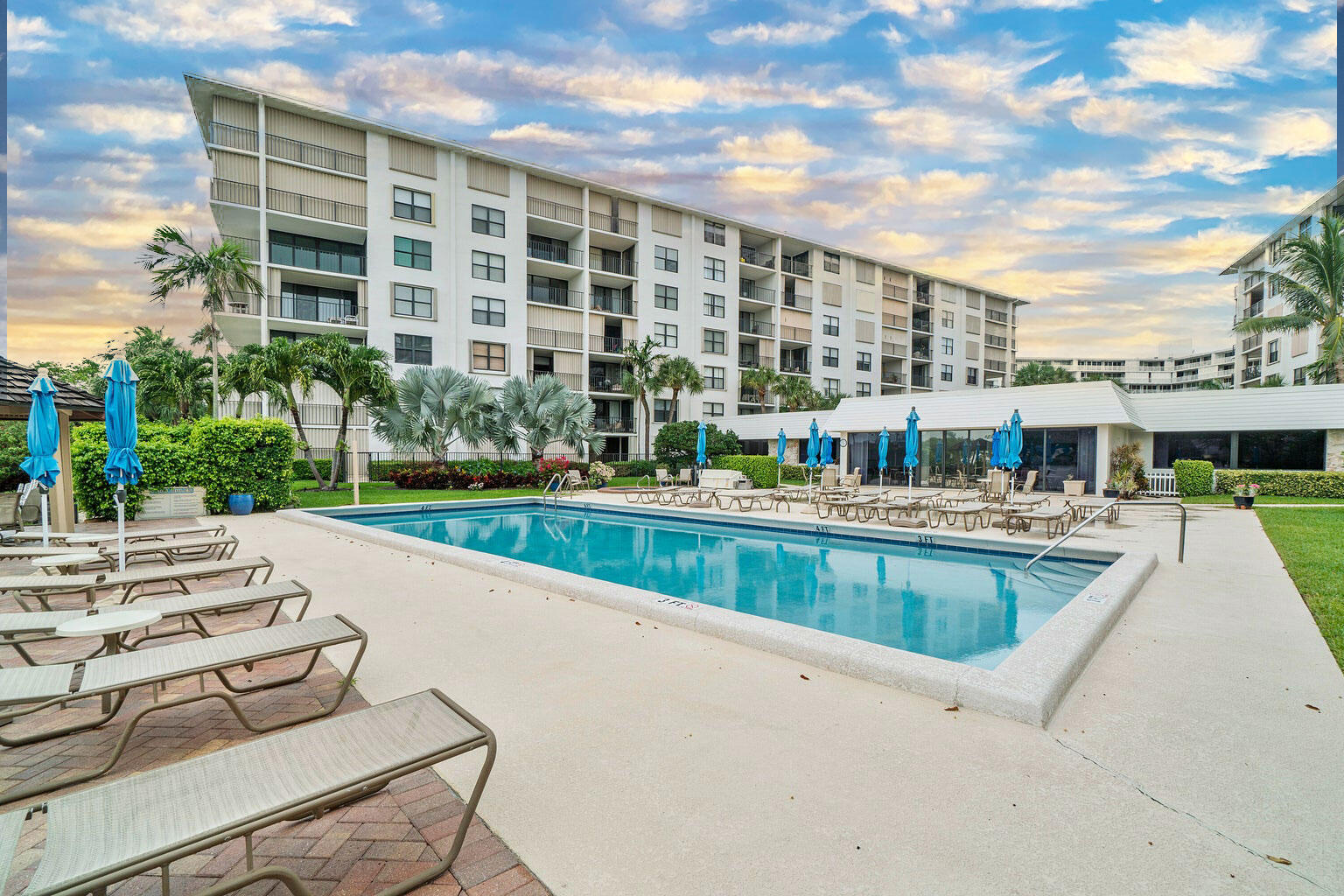 PALM BEACH HARBOUR CLUB - Residential Lease