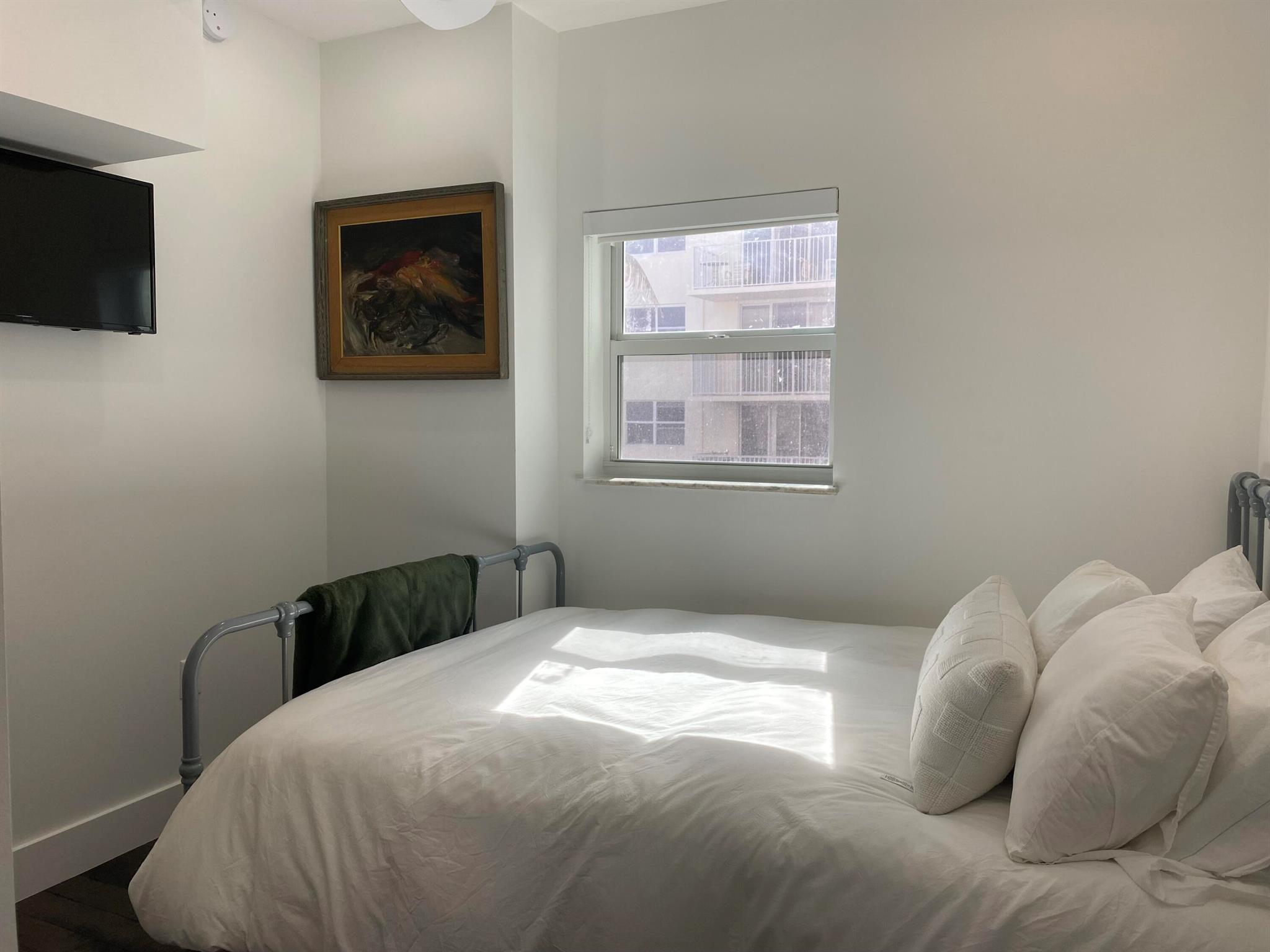 PALMSEA CONDO - Residential Lease