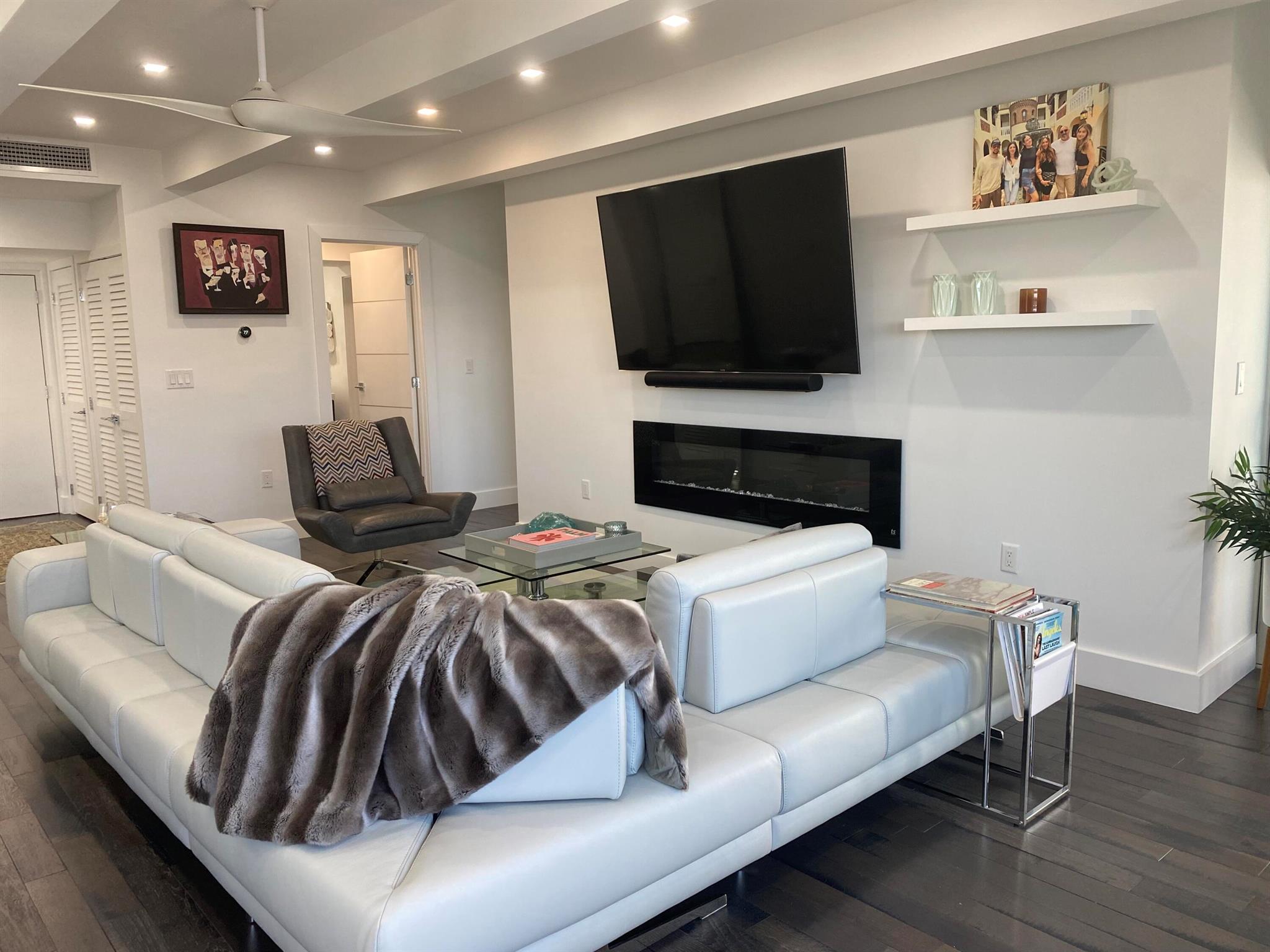 PALMSEA CONDO - Residential Lease