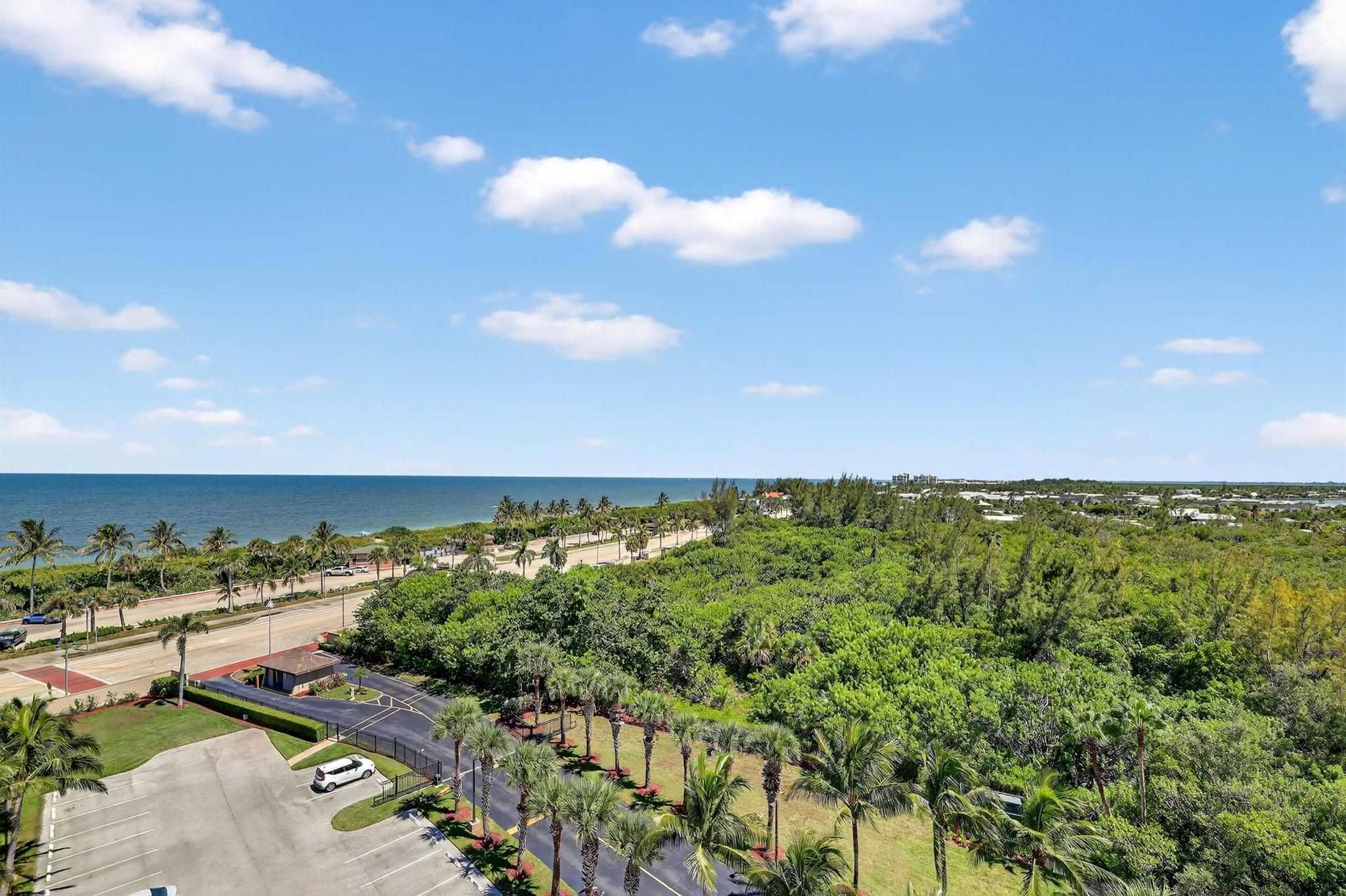 SEA POINTE TOWERS OF FORT - Residential Lease