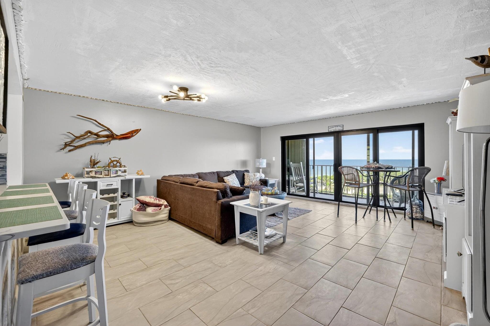 SEA POINTE TOWERS OF FORT - Residential Lease