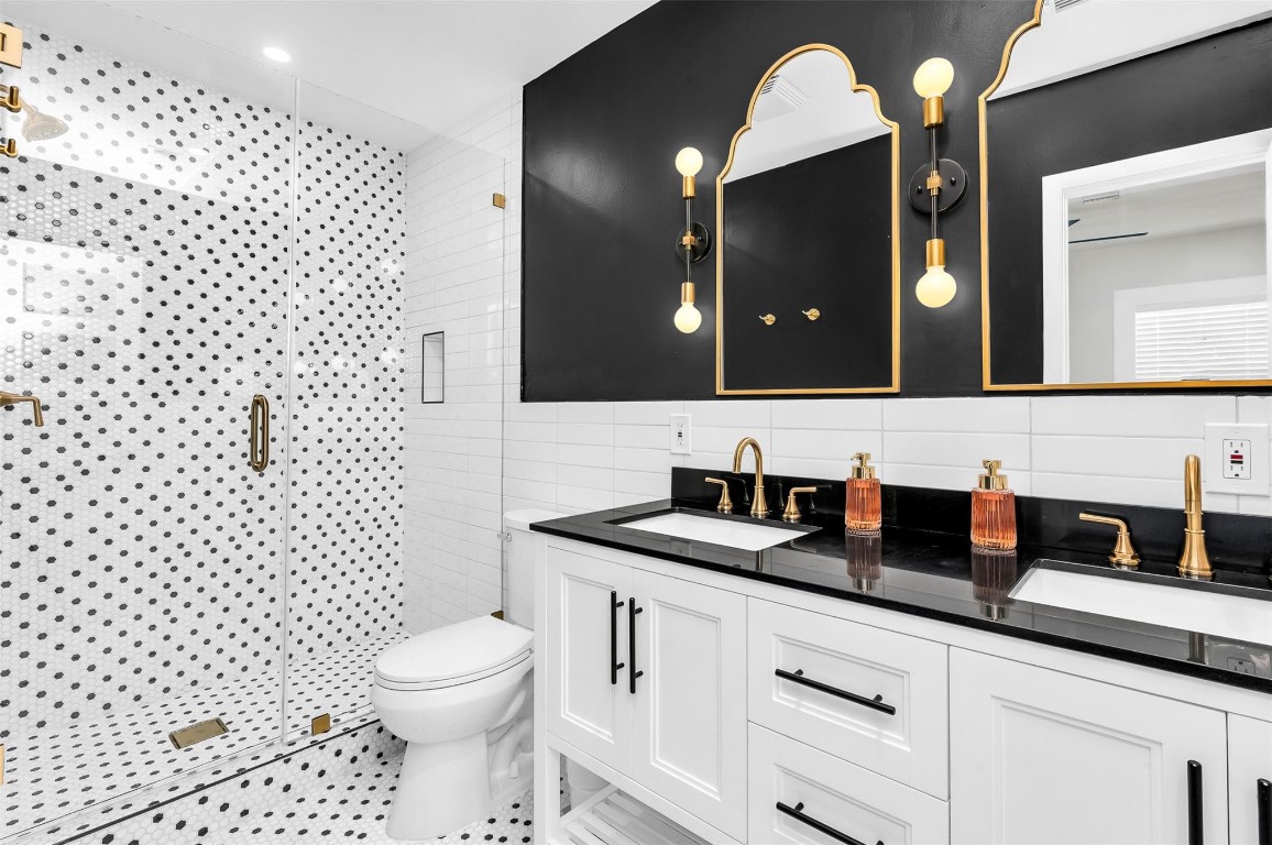 VICTORIA PARK - Residential